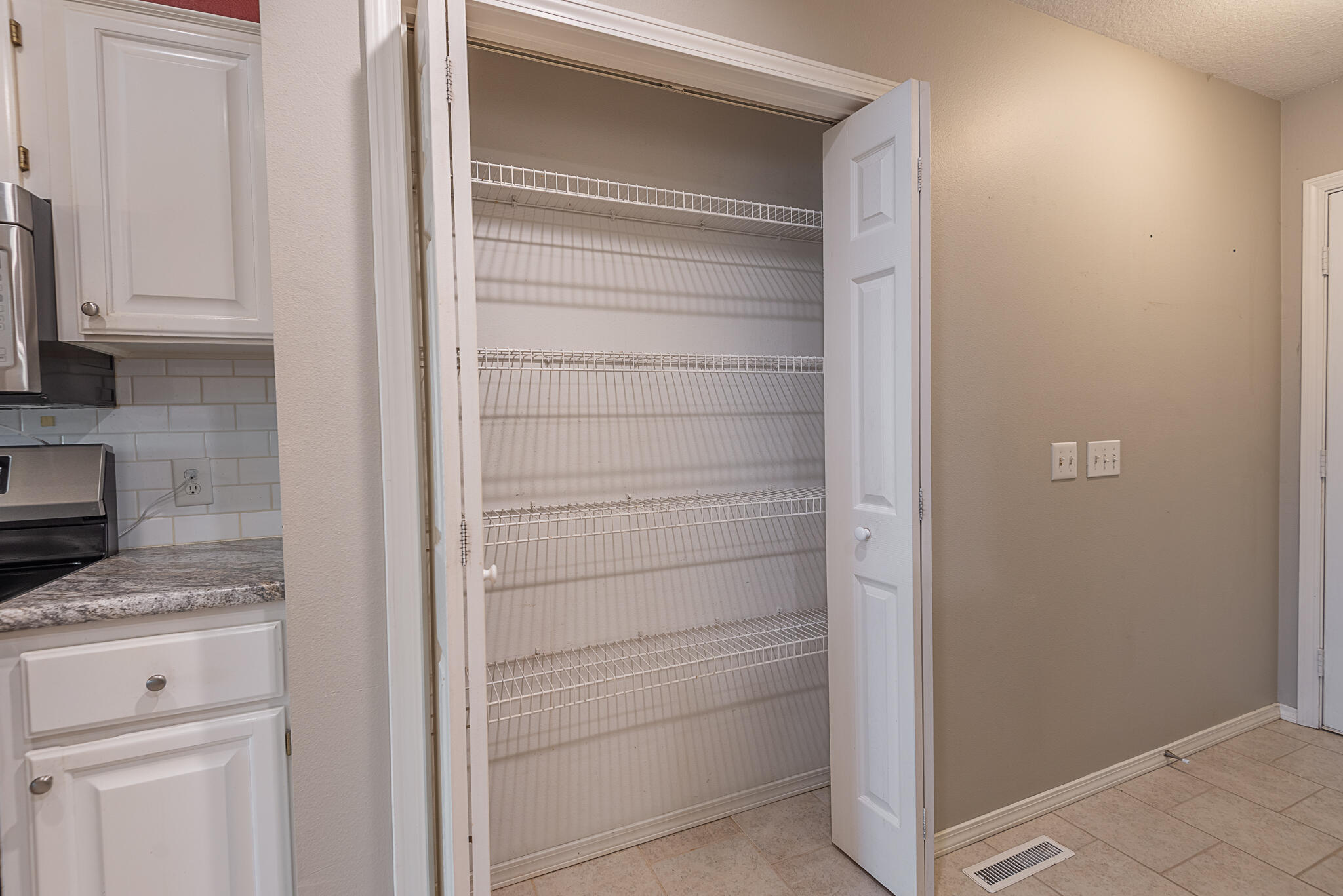 159 Lancashire Drive Property Photo 14