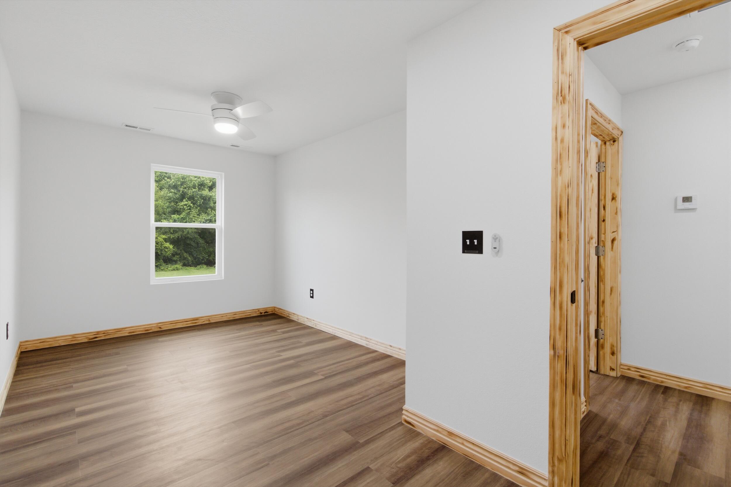206 Travis Street Property Photo 31