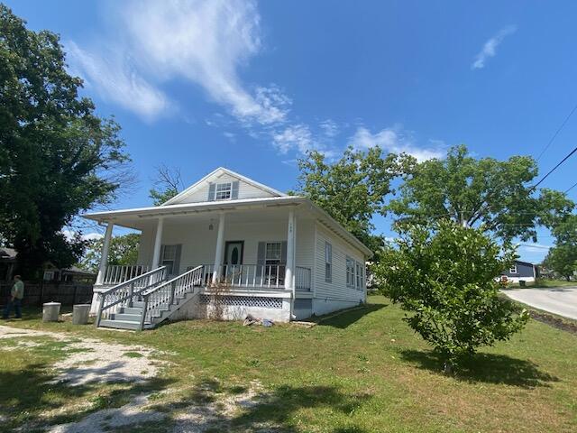 199 School Street Property Photo 2