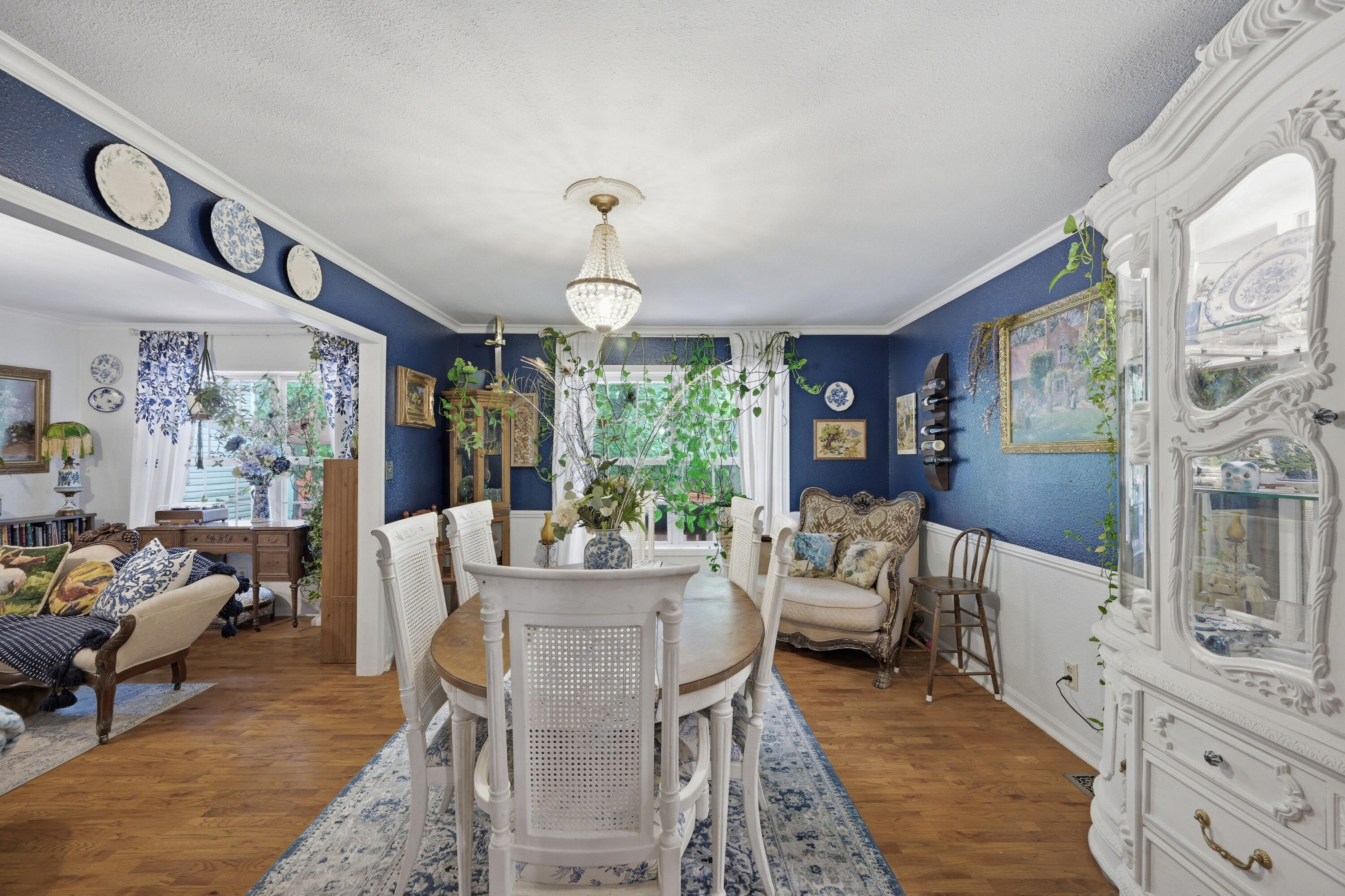 19082 Norway Road Property Photo 14