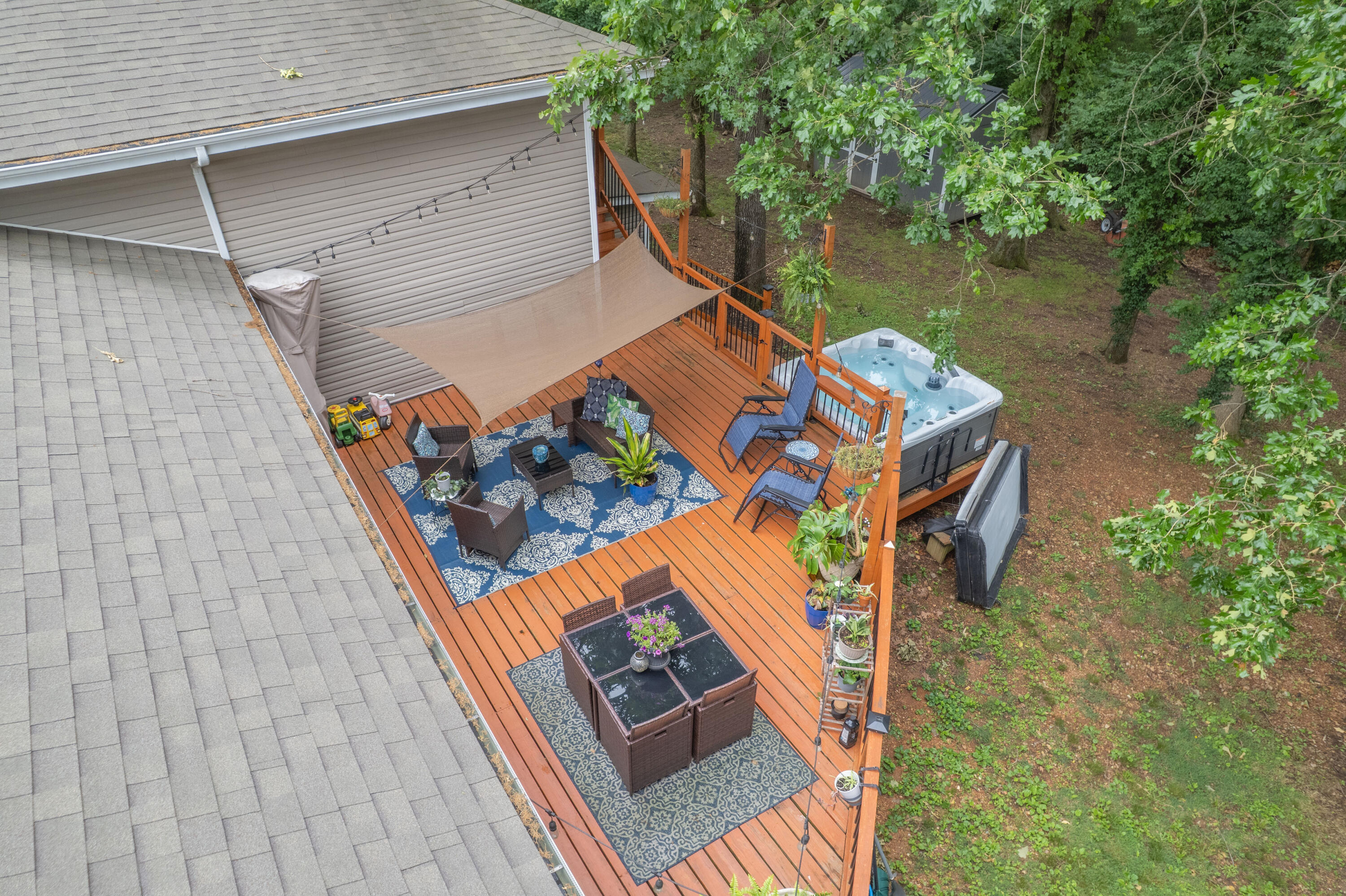 19082 Norway Road Property Photo 38