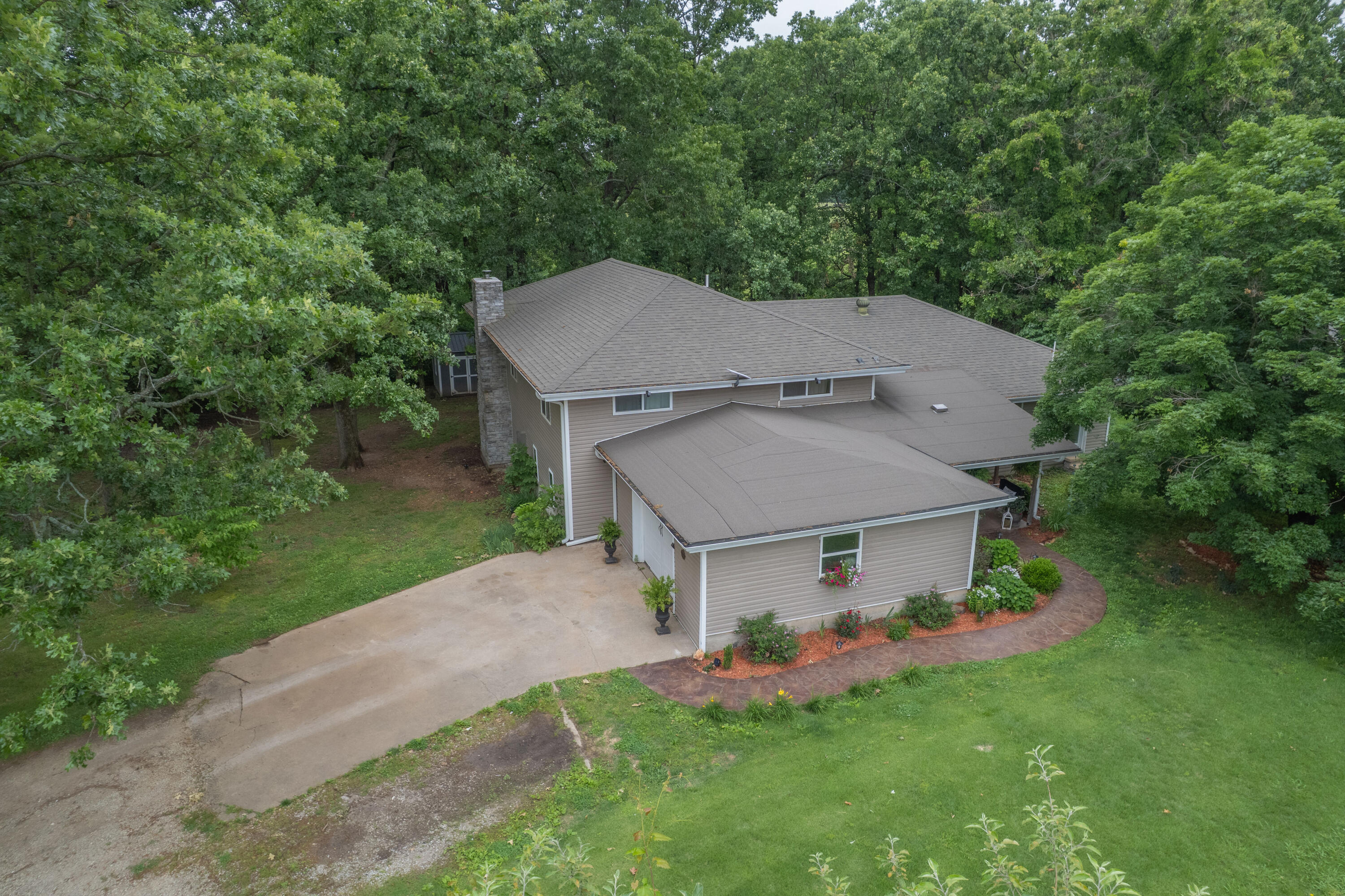 19082 Norway Road Property Photo 51