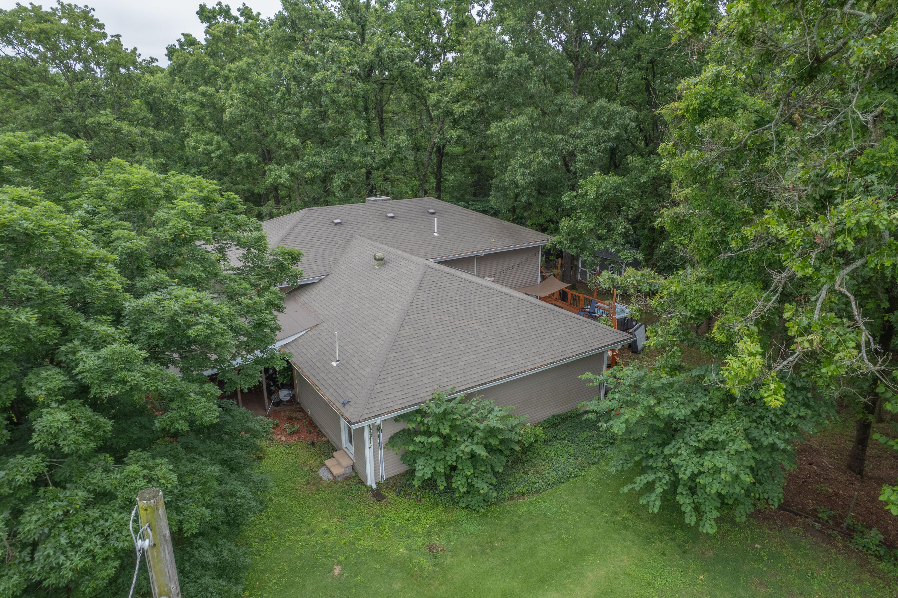 19082 Norway Road Property Photo 52