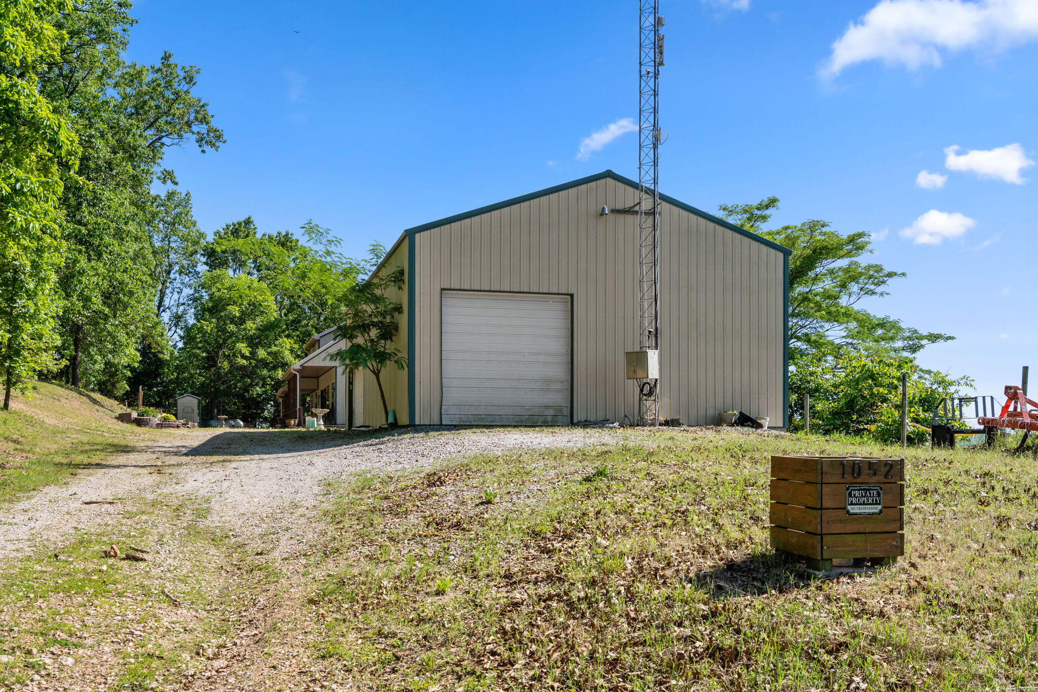 1052 Broken Arrow Estates Road Property Photo 40