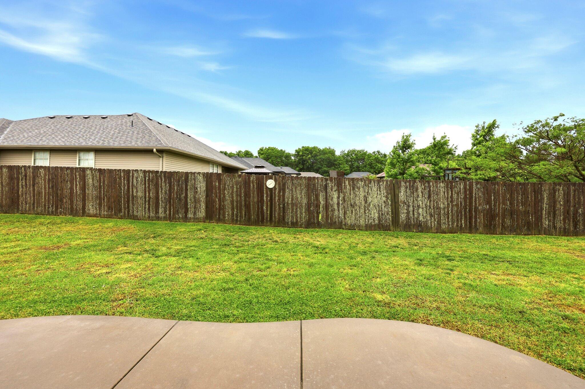 276 East Garnet Drive Property Photo 25