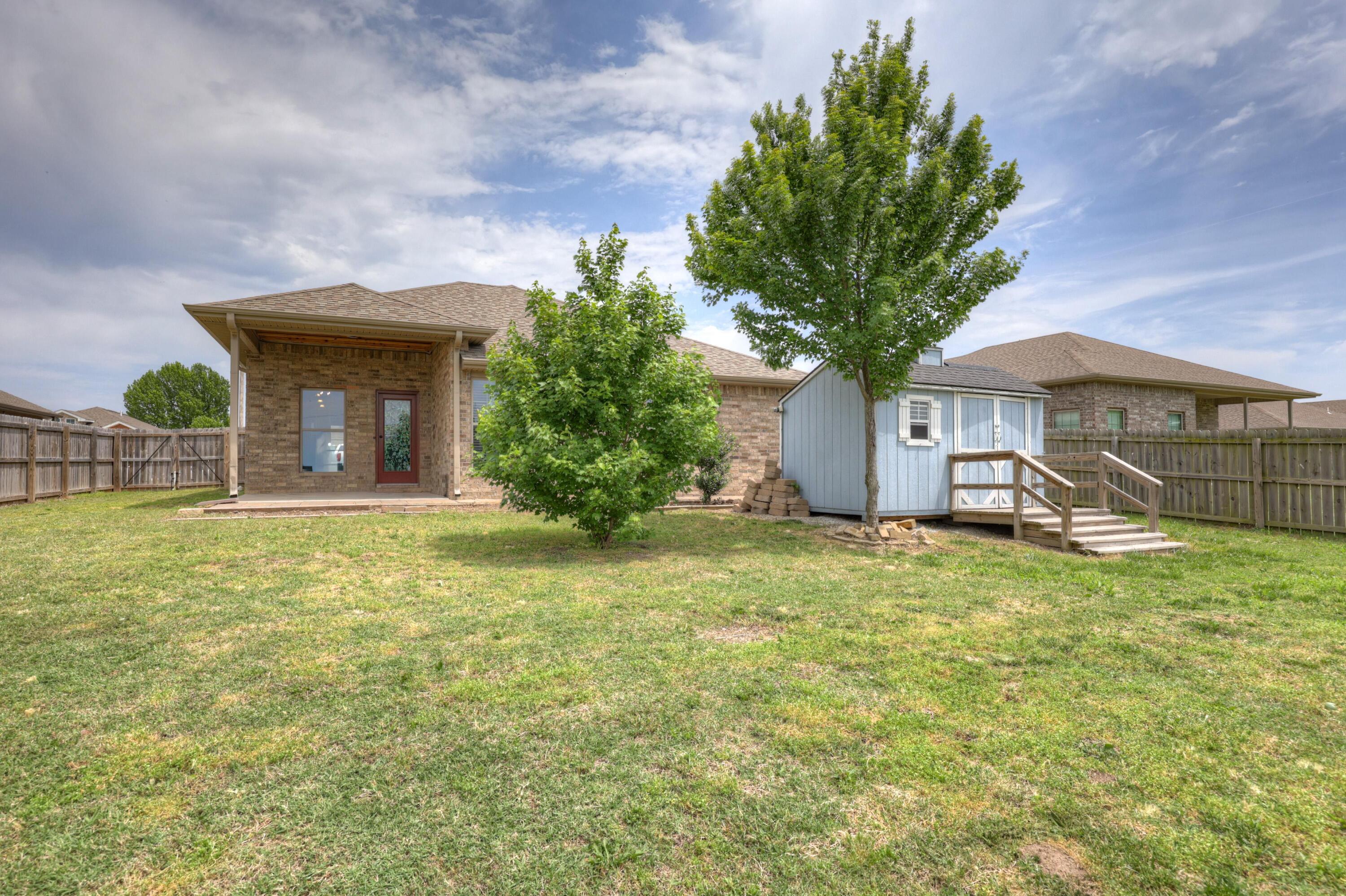 2020 South Jonathan Hunter Street Property Photo 8