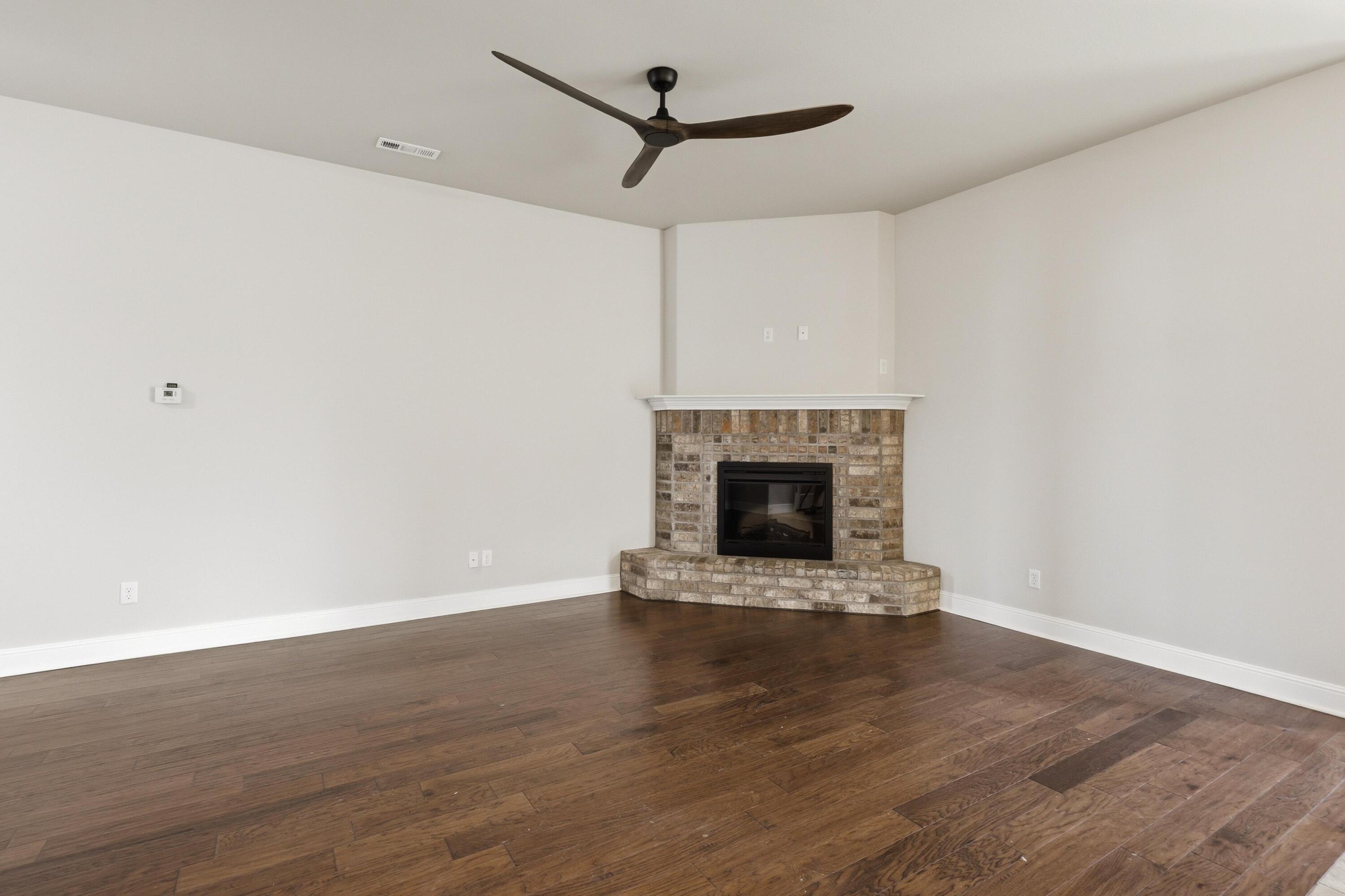 2020 South Jonathan Hunter Street Property Photo 14
