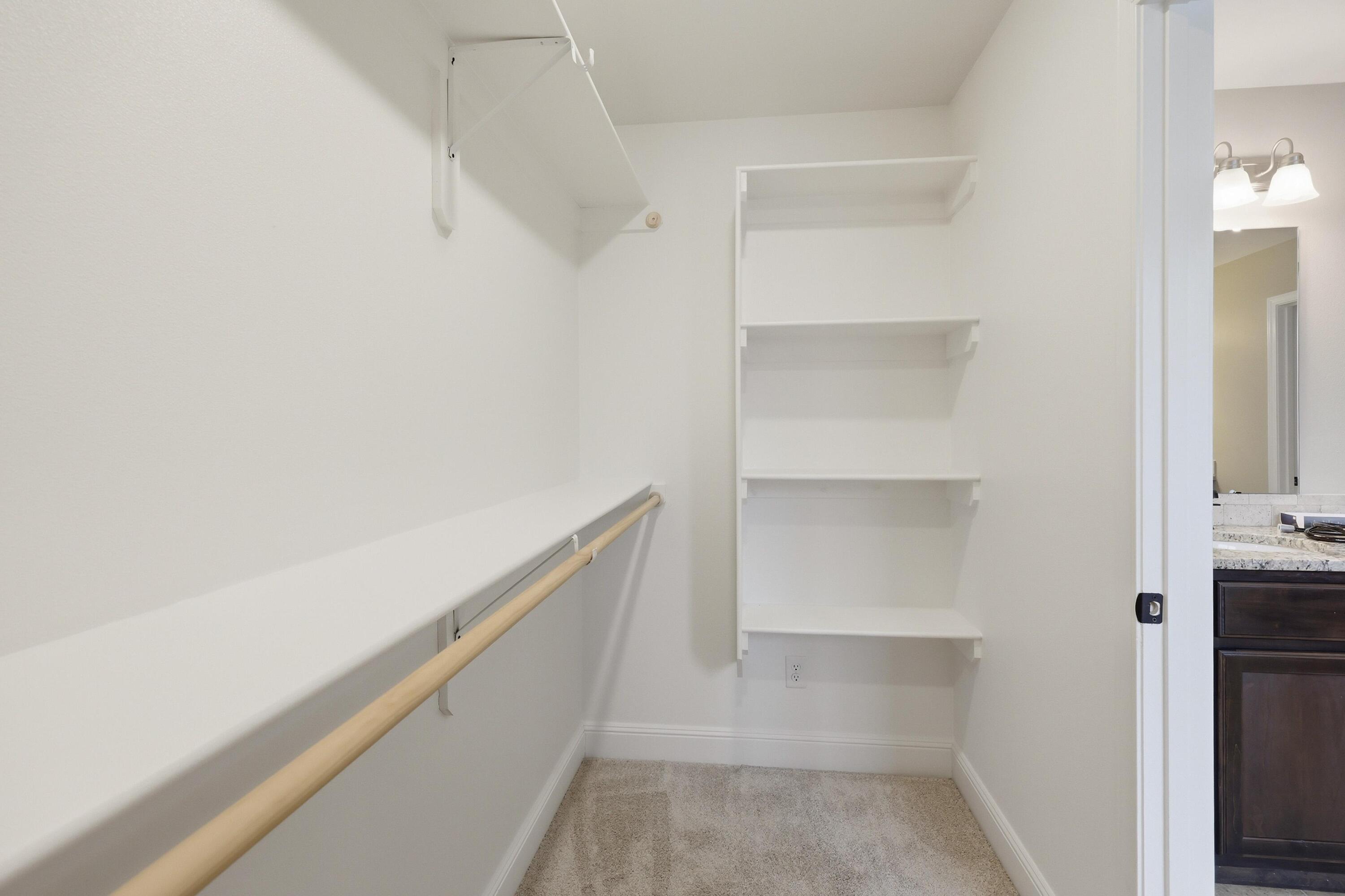 2020 South Jonathan Hunter Street Property Photo 26