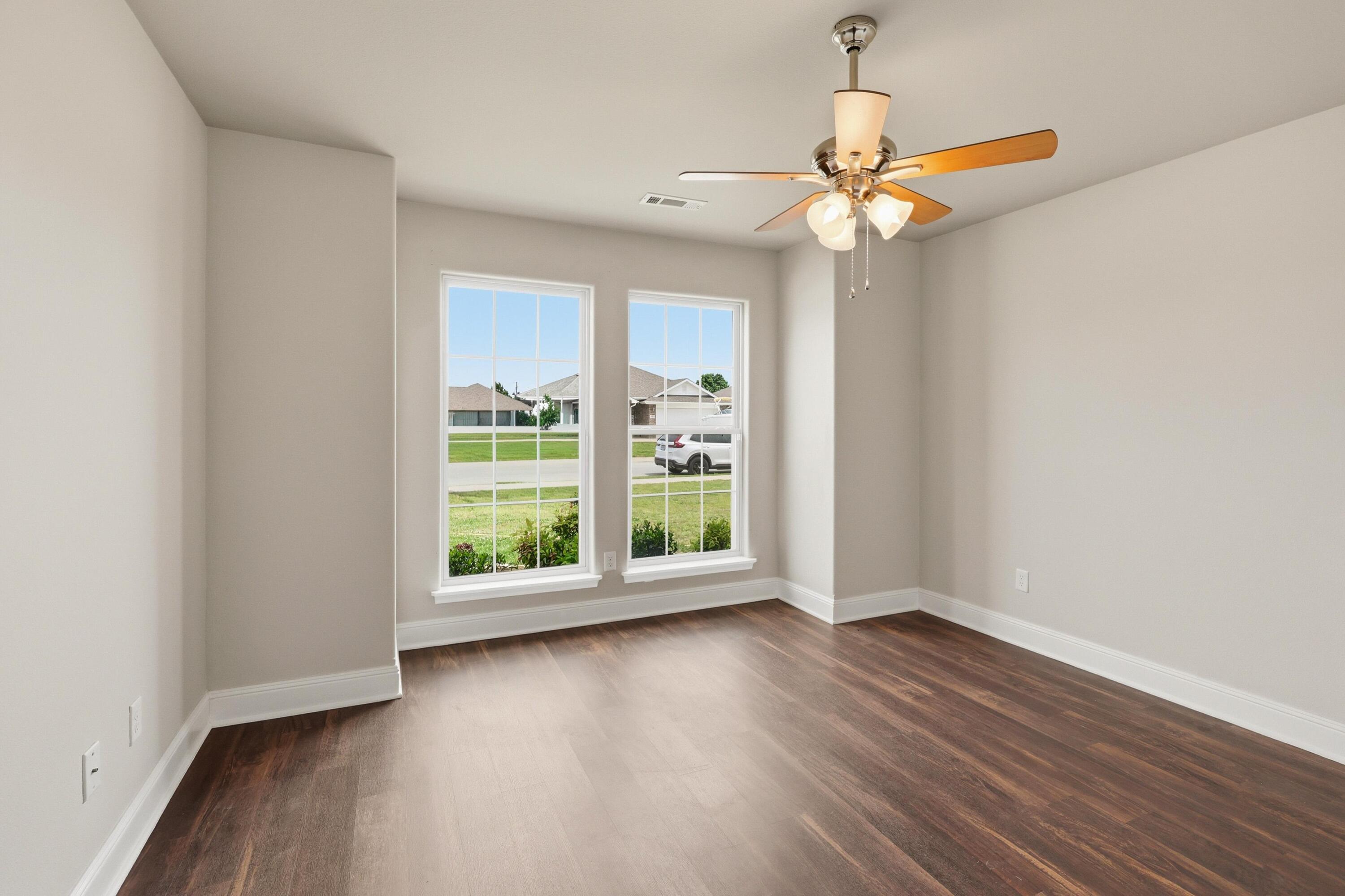 2020 South Jonathan Hunter Street Property Photo 31
