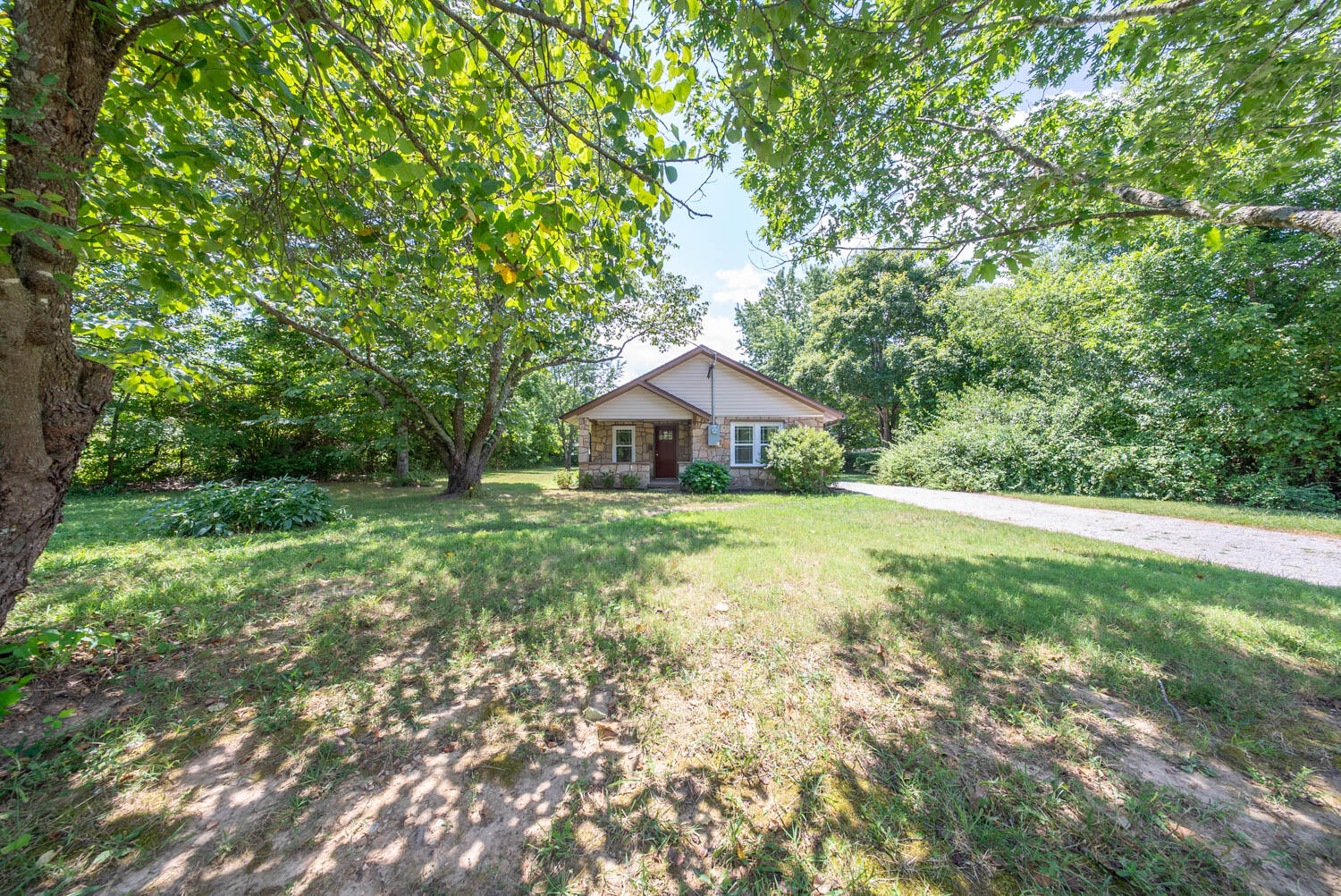 5352 U.s. 160 Property Photo 3