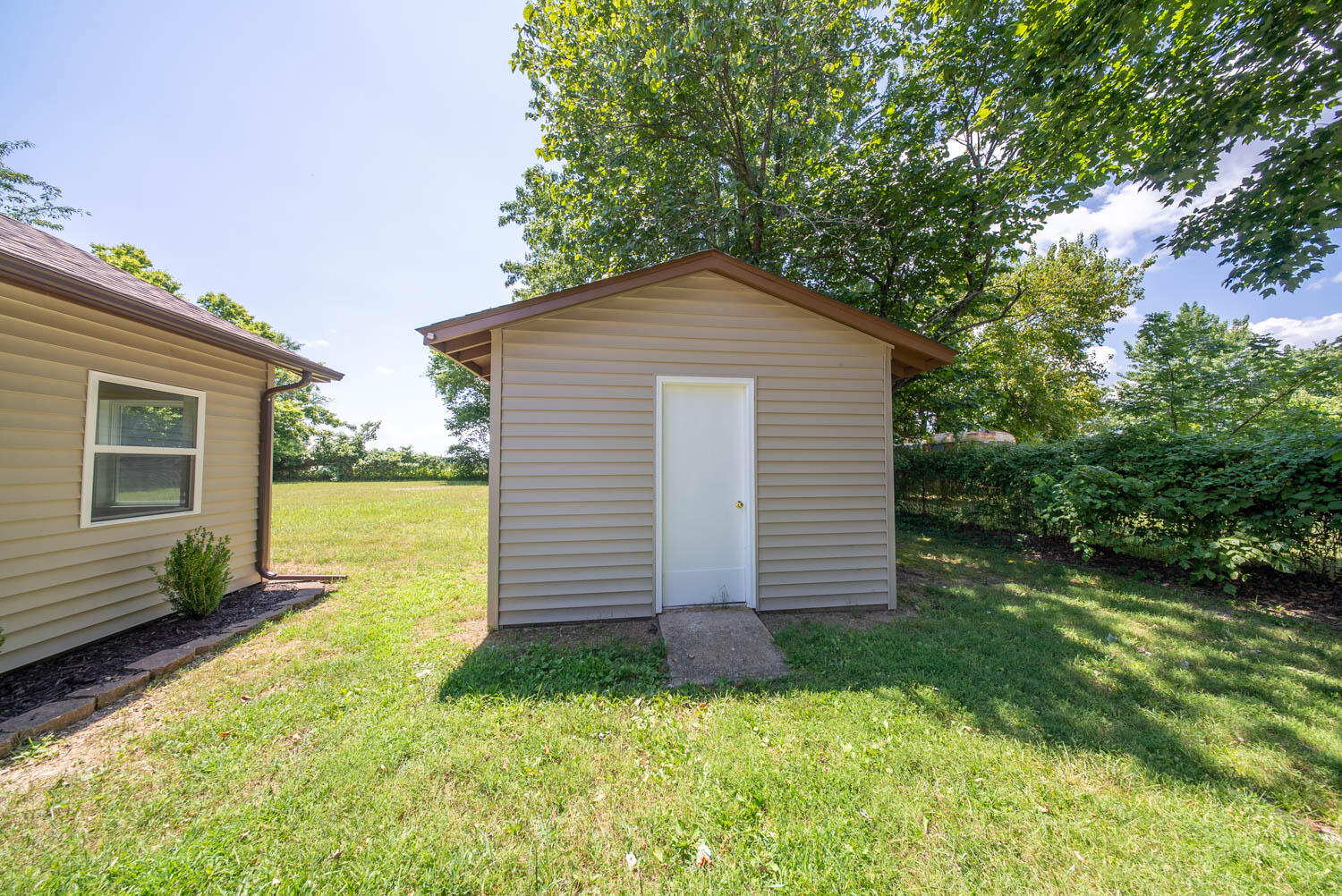 5352 U.s. 160 Property Photo 28