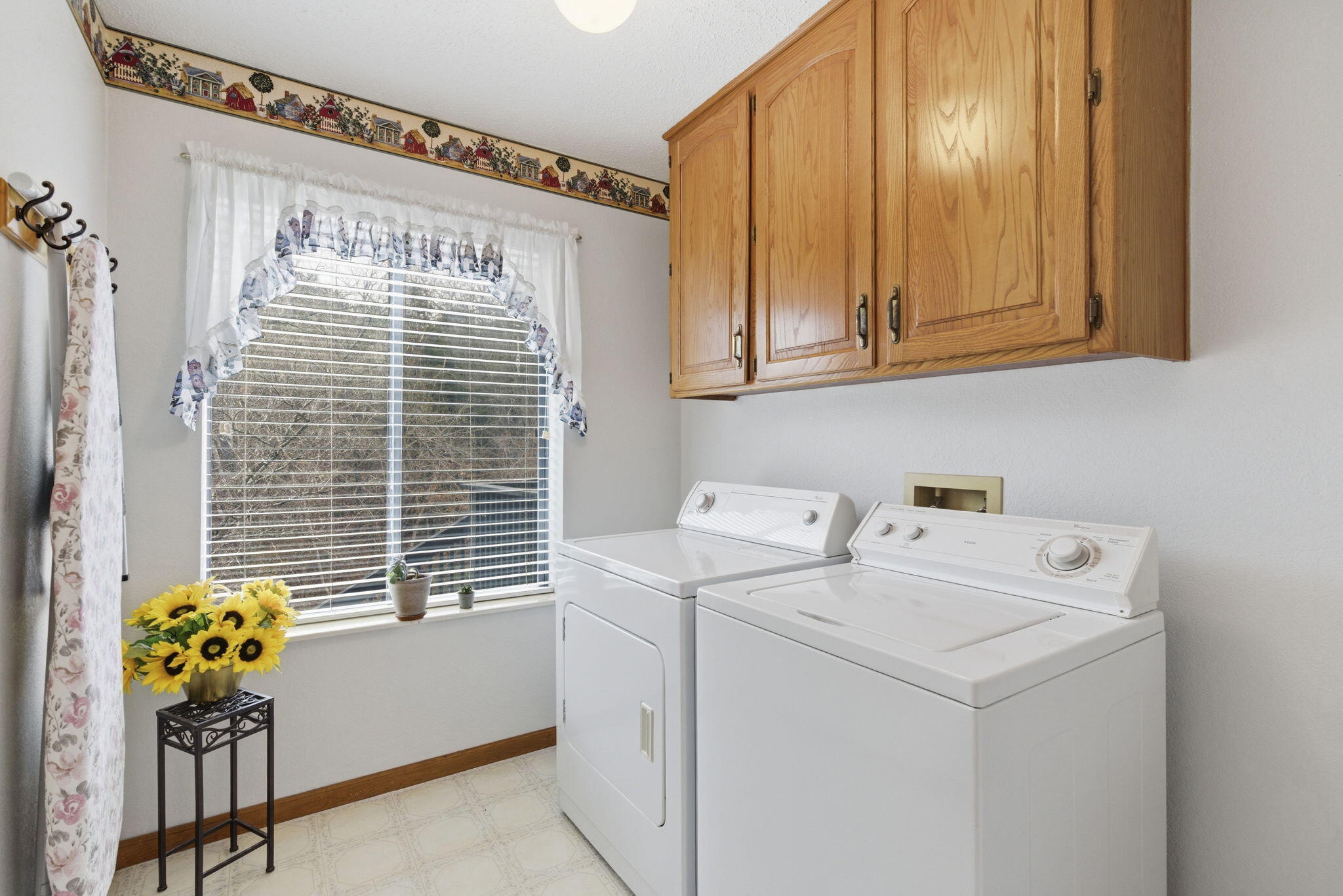 150 Sunken Forest Drive 1-96 Property Photo 16