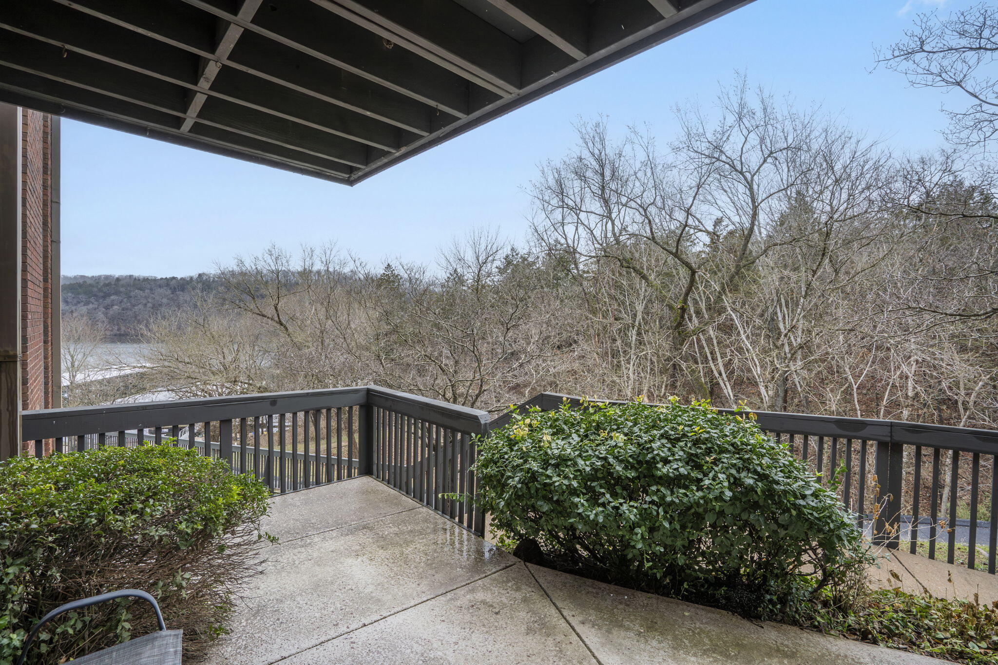 150 Sunken Forest Drive 1-96 Property Photo 17