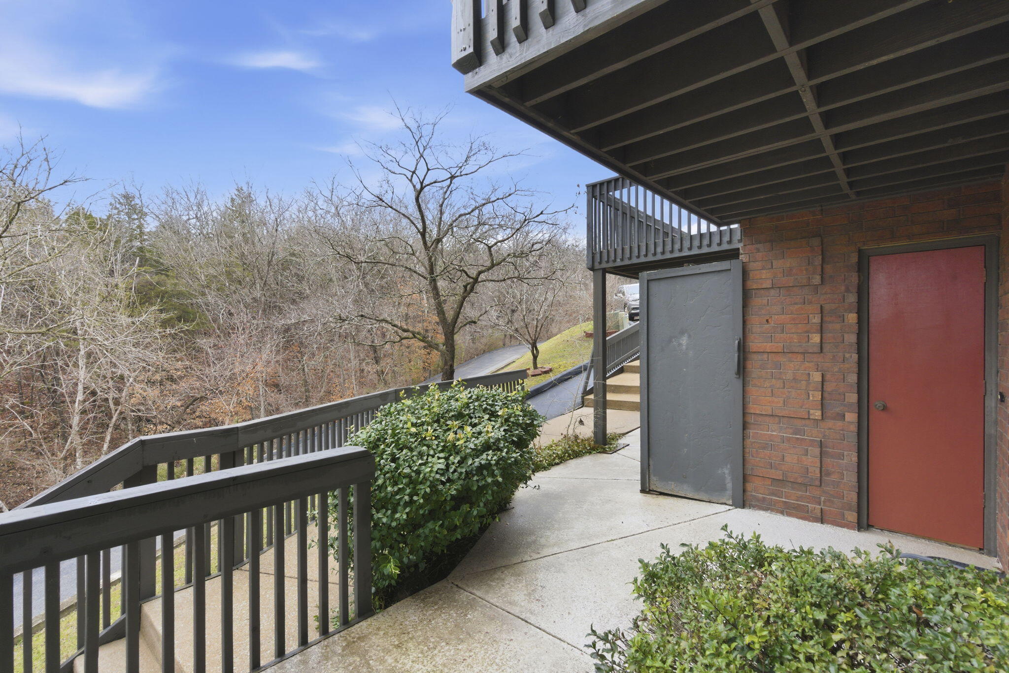 150 Sunken Forest Drive 1-96 Property Photo 18
