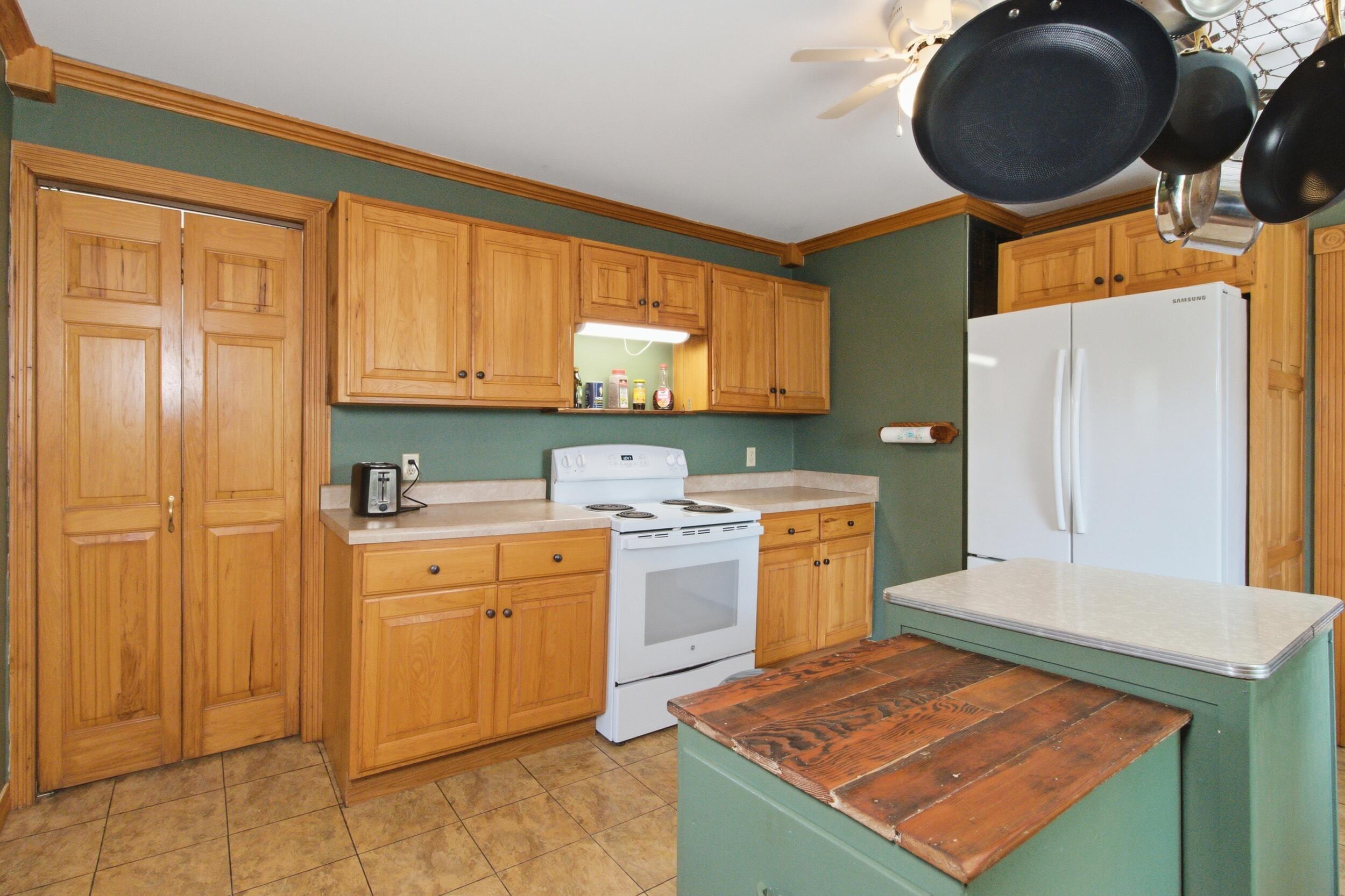 2886 County Road 382 Property Photo 8