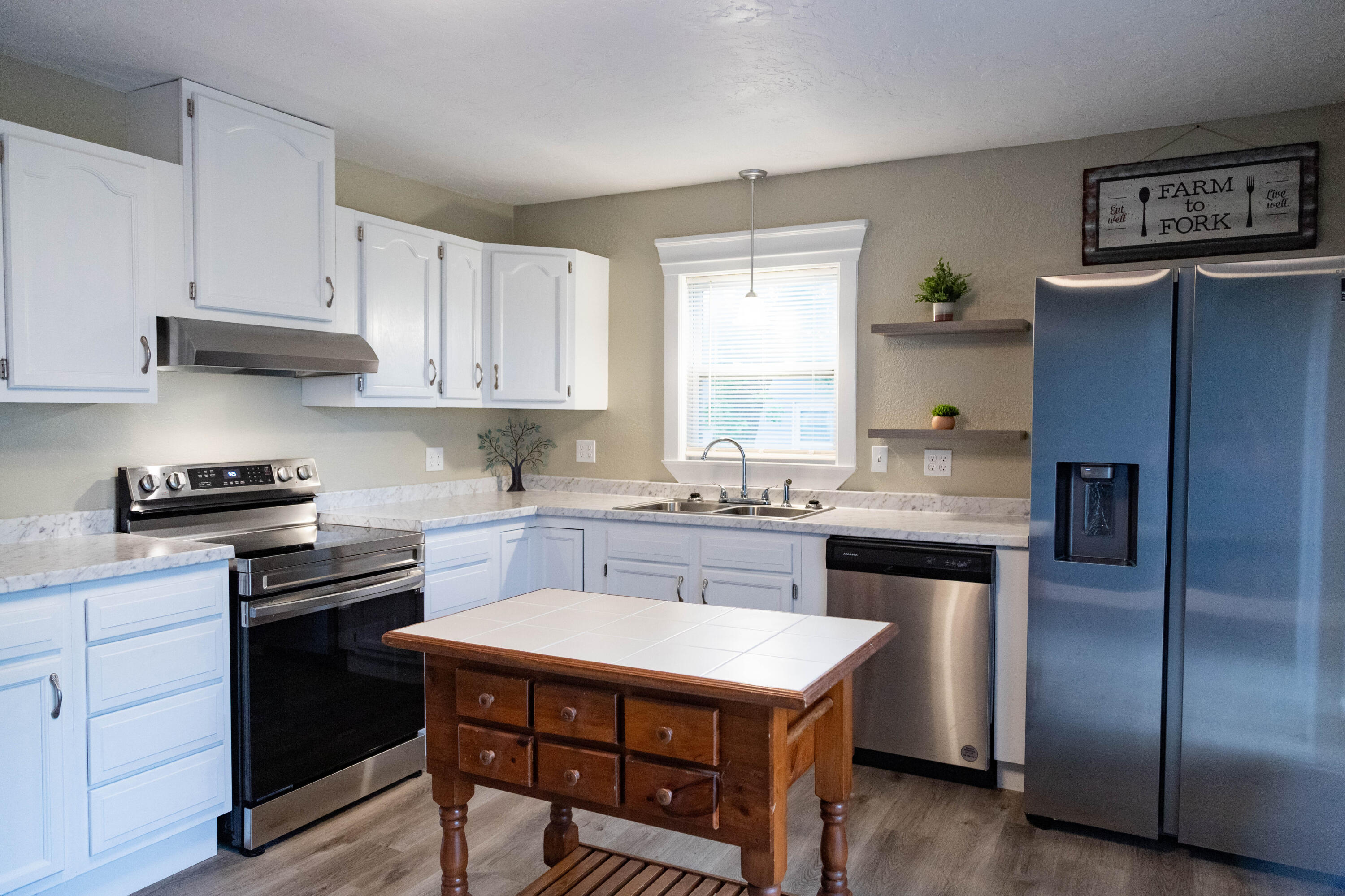 109 Manilla Street Property Photo 13