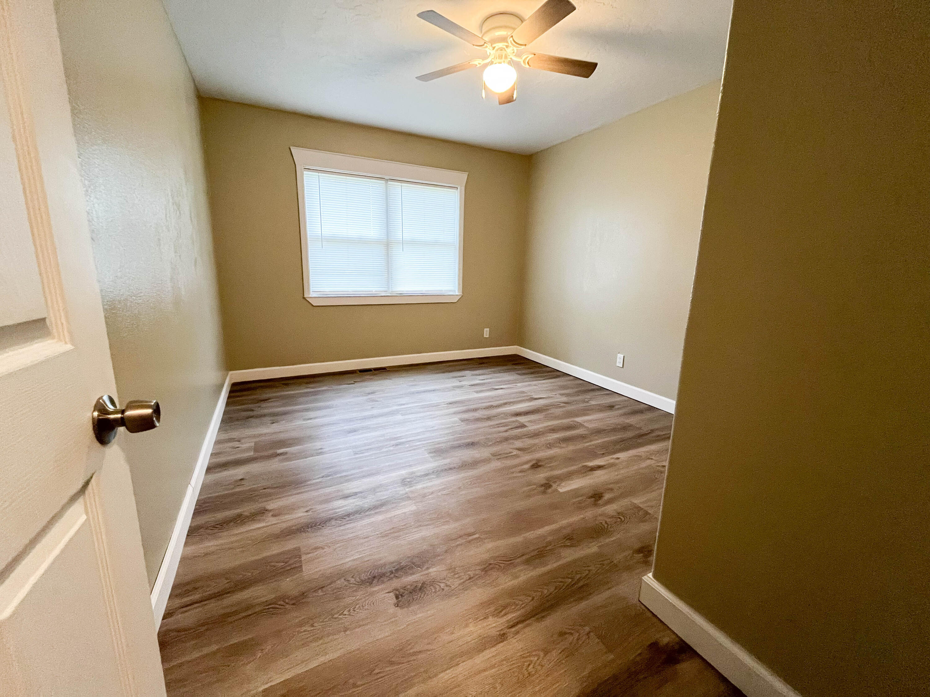 109 Manilla Street Property Photo 20