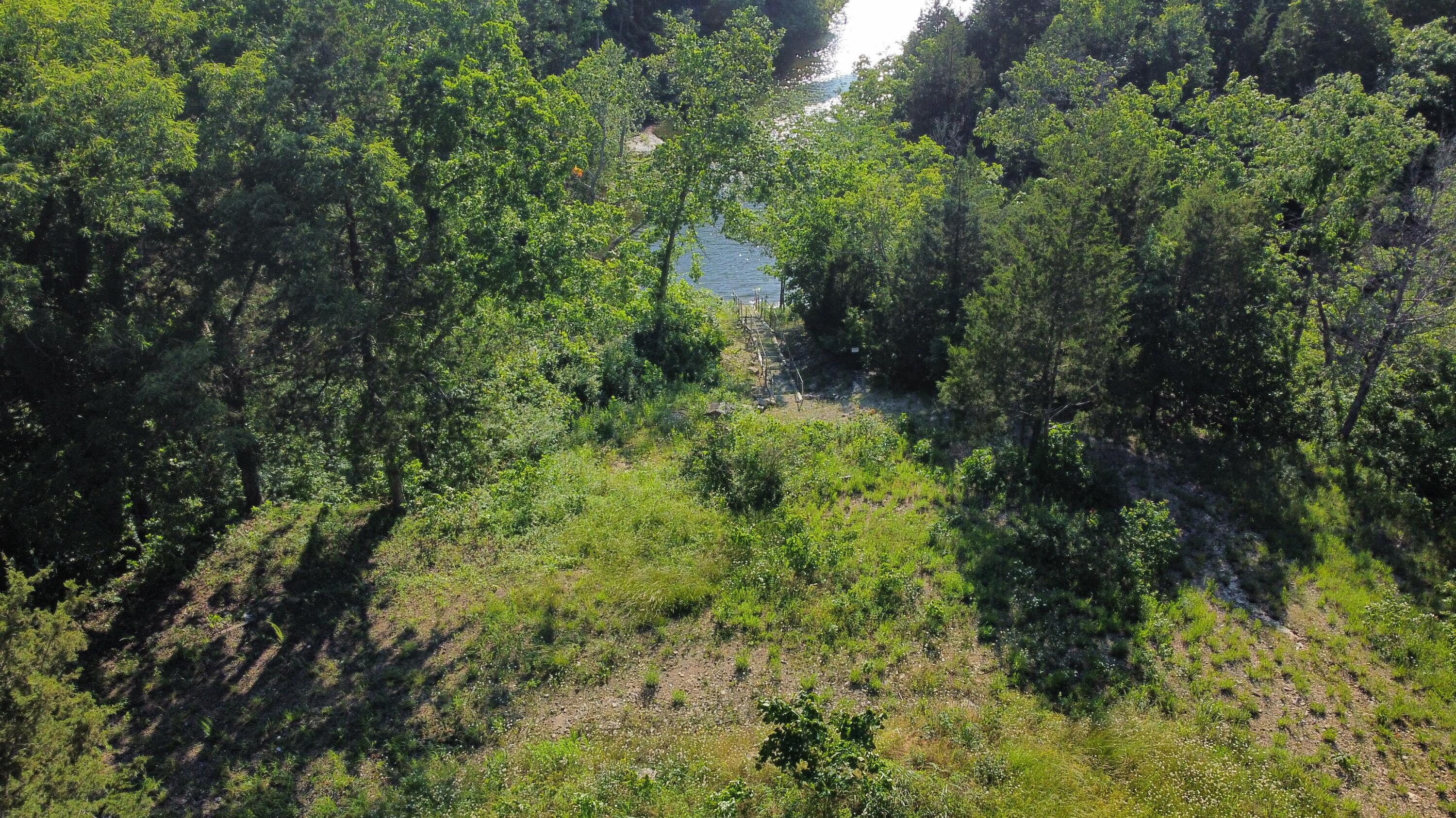 25960 Willow Road Property Photo 5