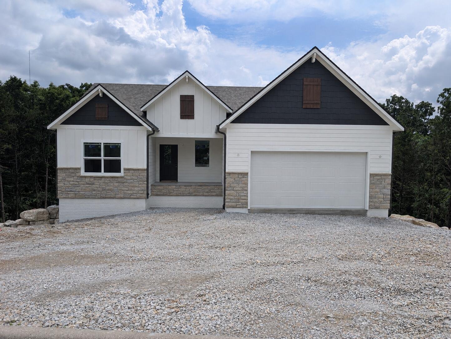 259 Bay View Drive Property Photo 2