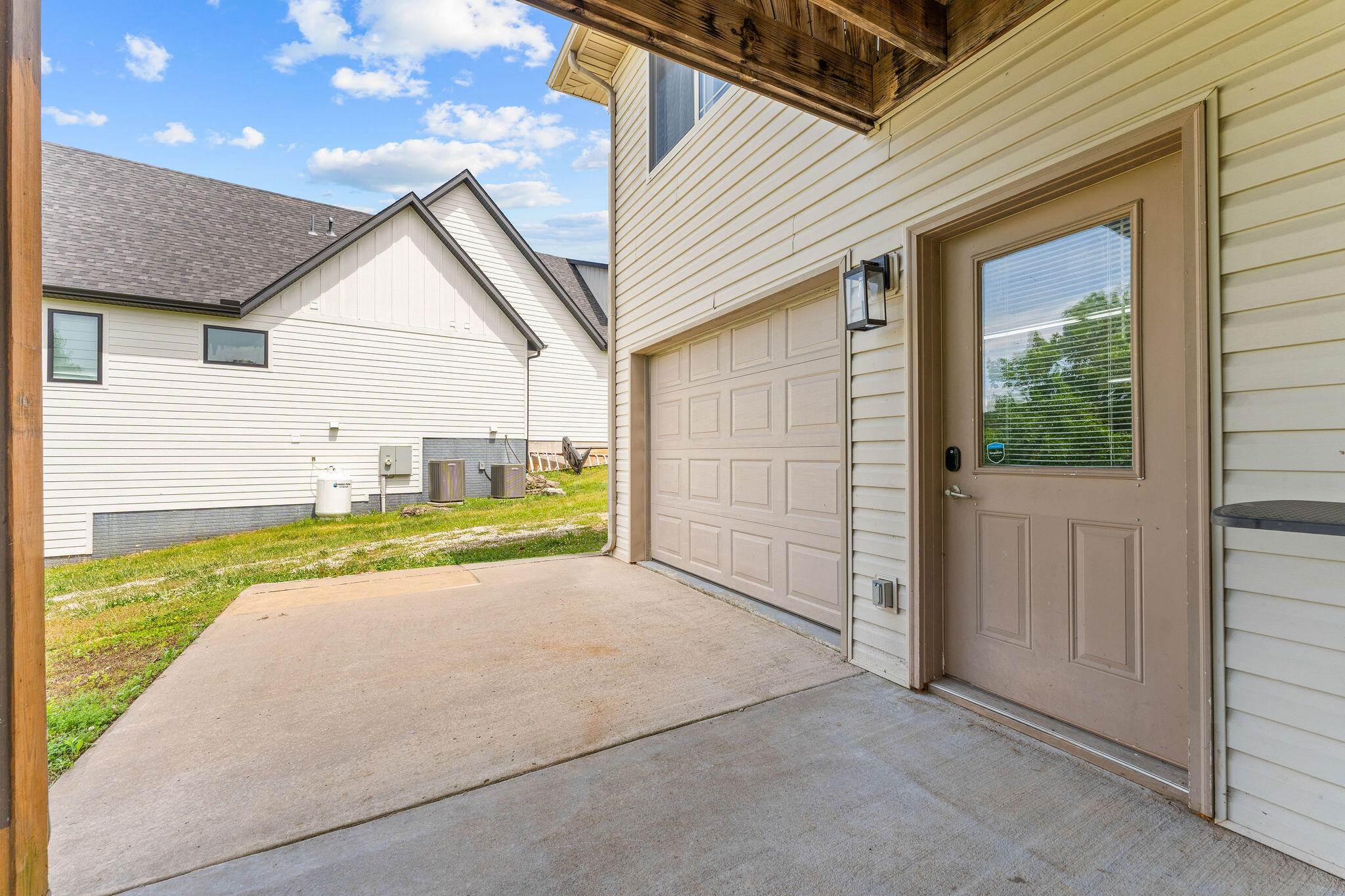 451 Uniqueville Lane Property Photo 15