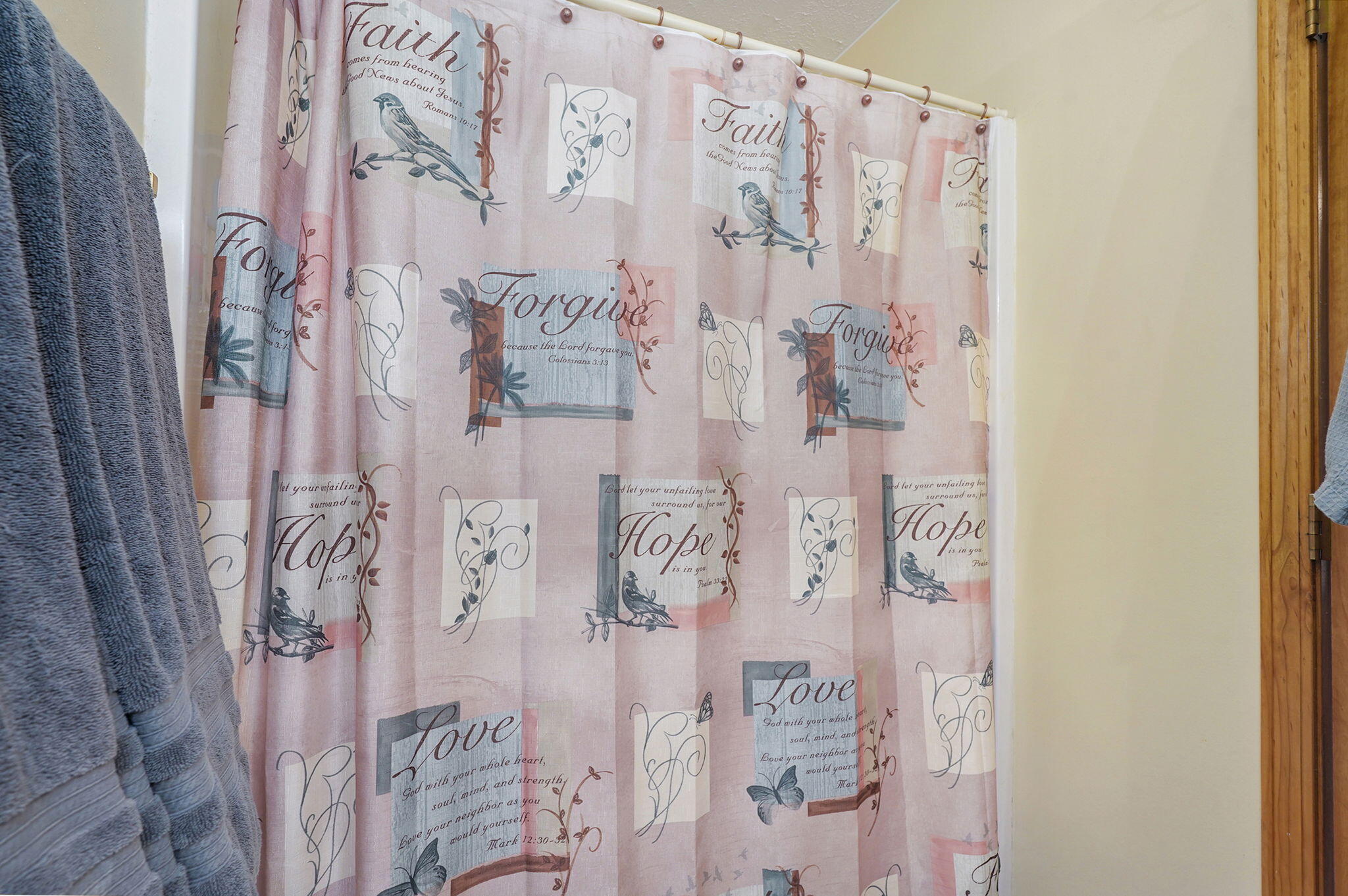 450 South Basswood Avenue Property Photo 17