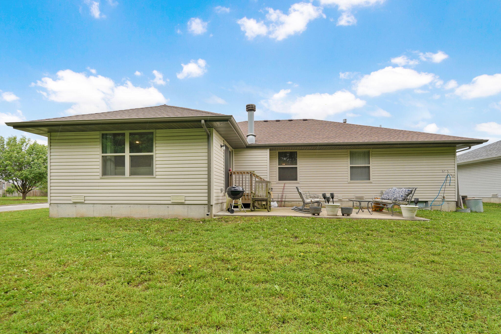 450 South Basswood Avenue Property Photo 26