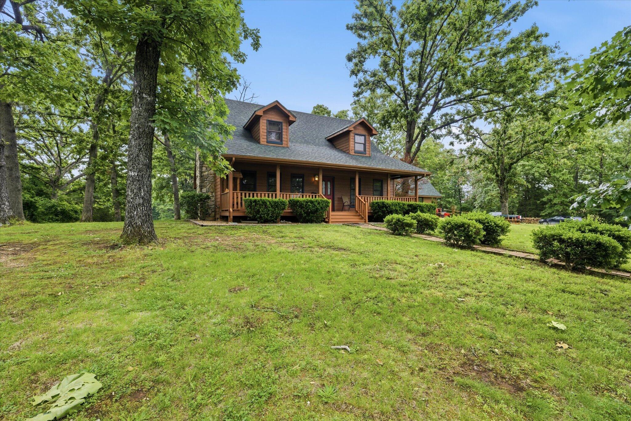 1150 Lake Point Road Property Photo 9