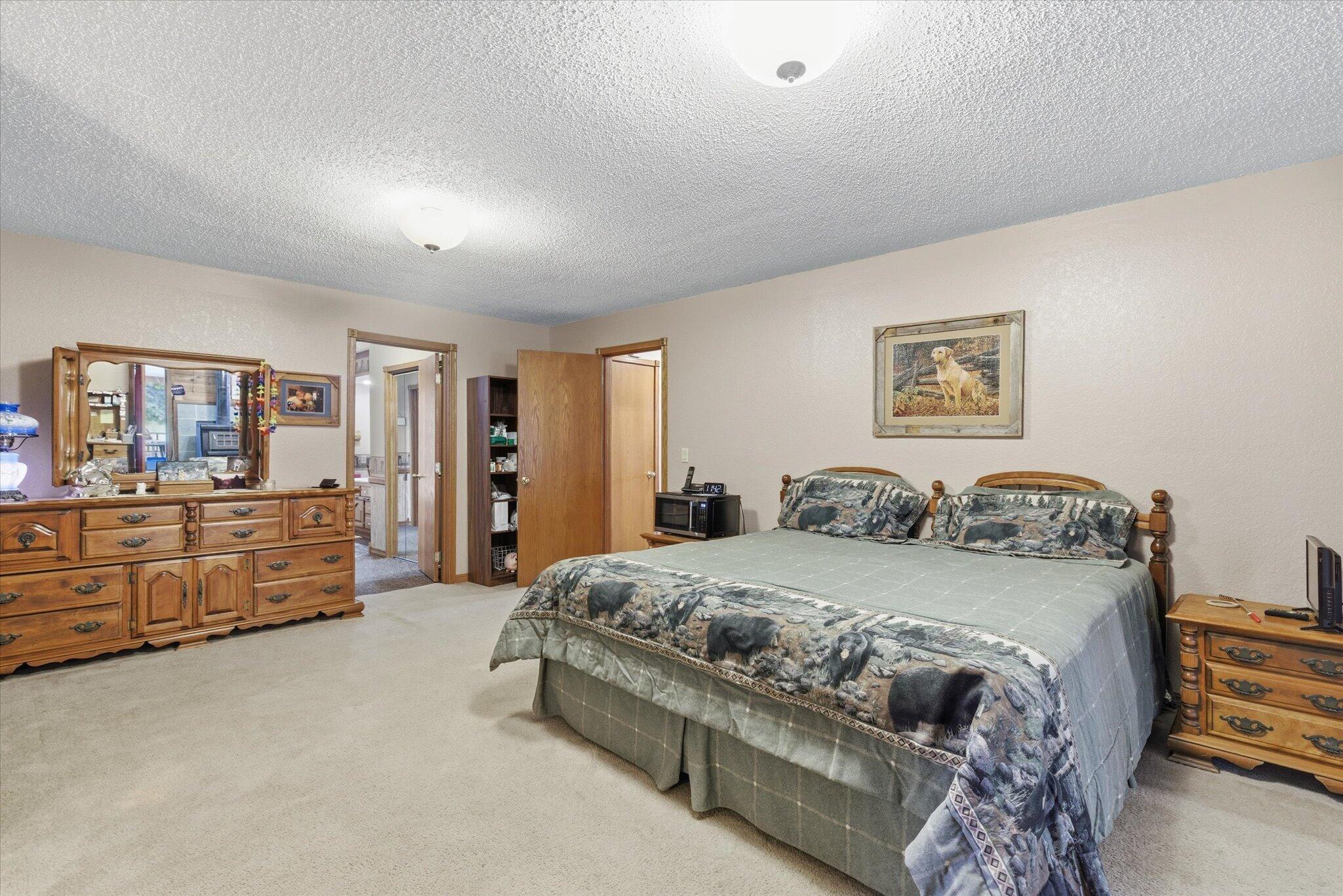 1150 Lake Point Road Property Photo 34