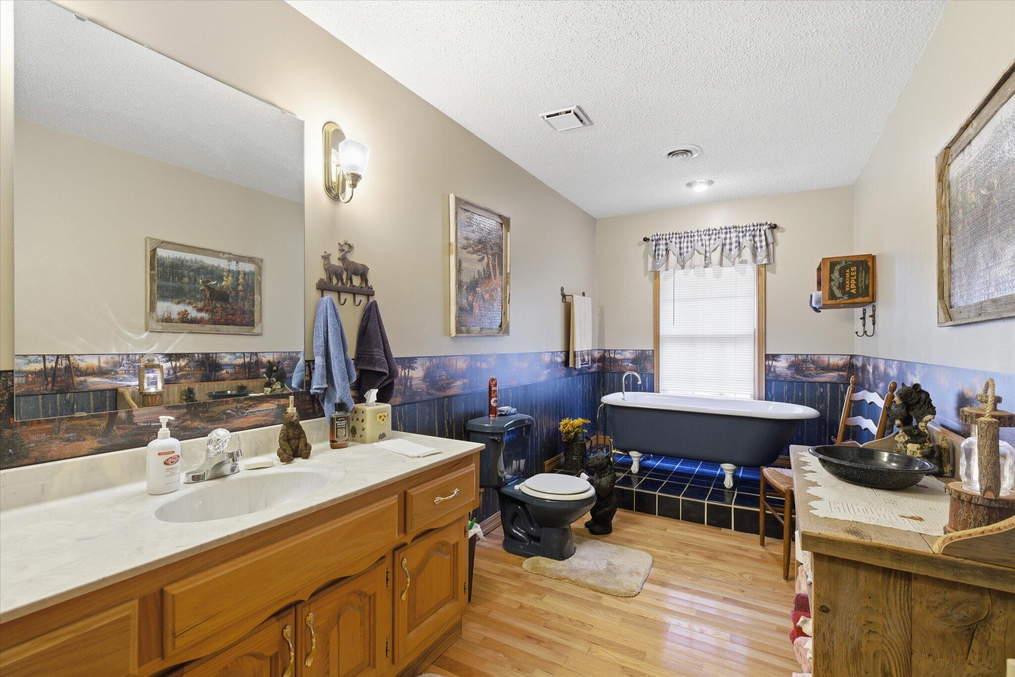 1150 Lake Point Road Property Photo 43