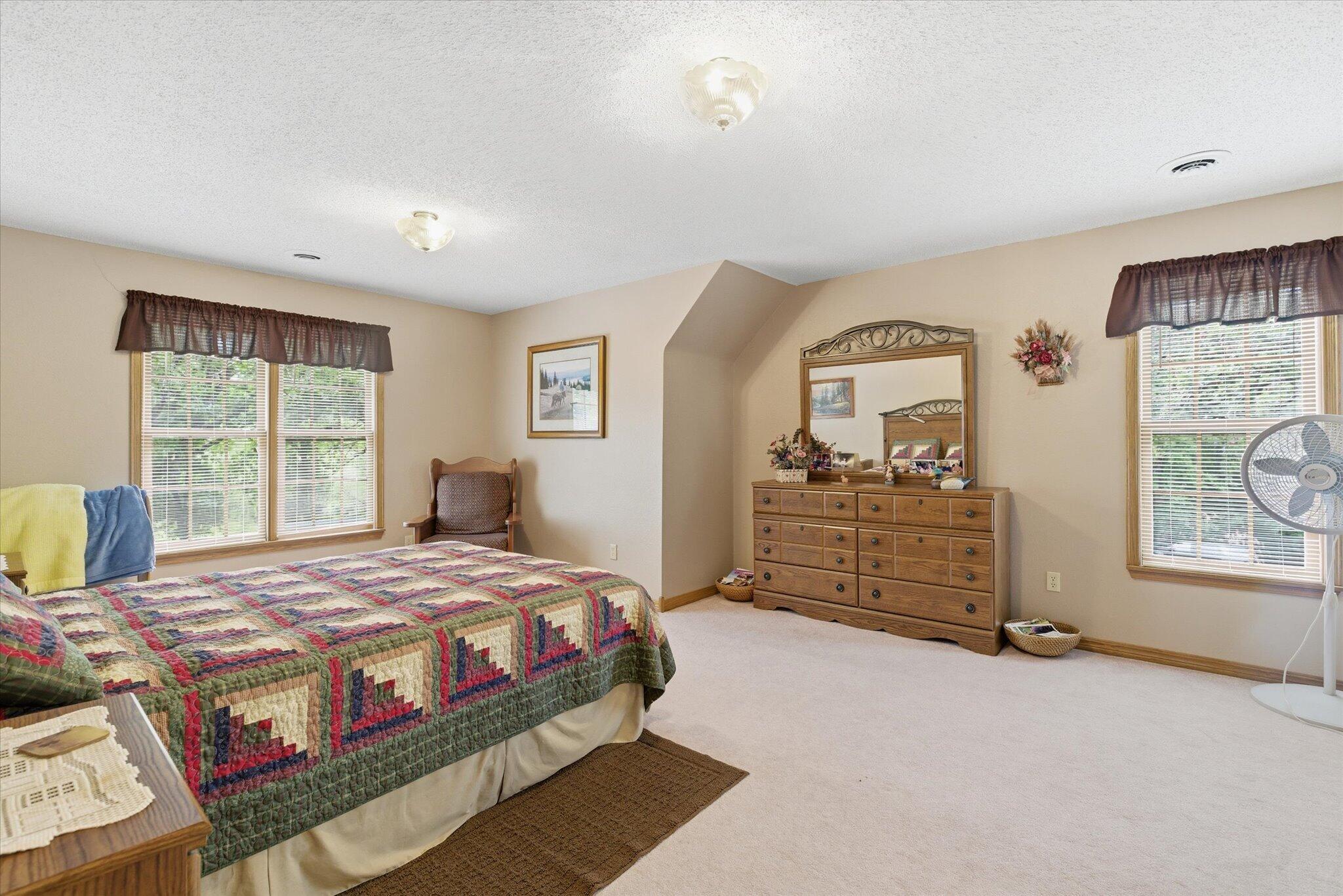 1150 Lake Point Road Property Photo 45