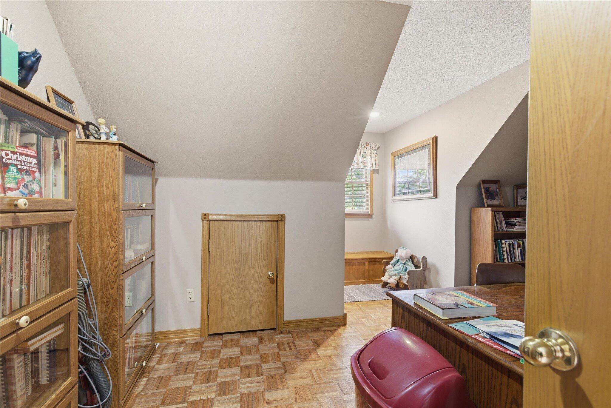 1150 Lake Point Road Property Photo 46