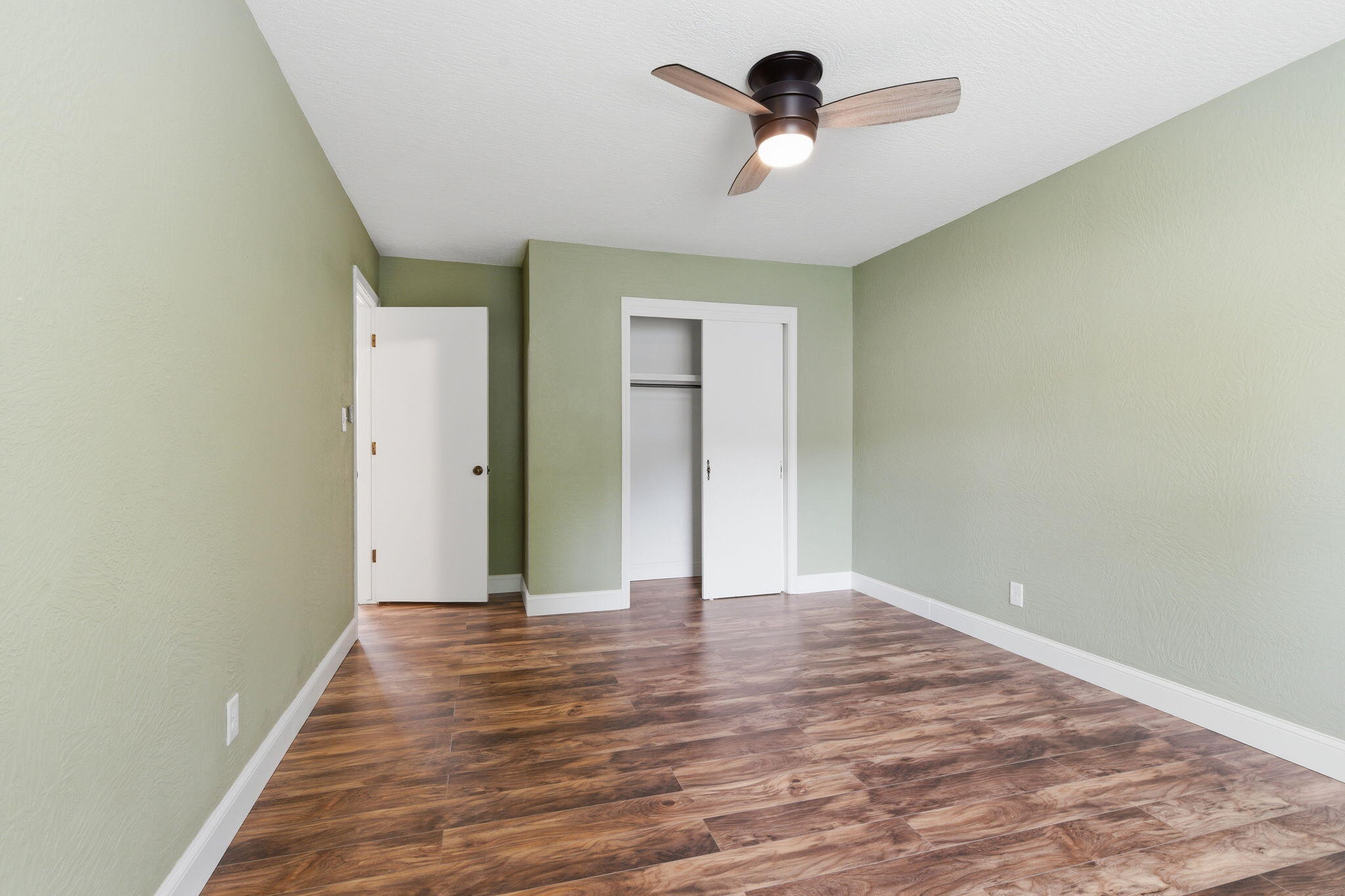 504 West Bell Street Property Photo 15