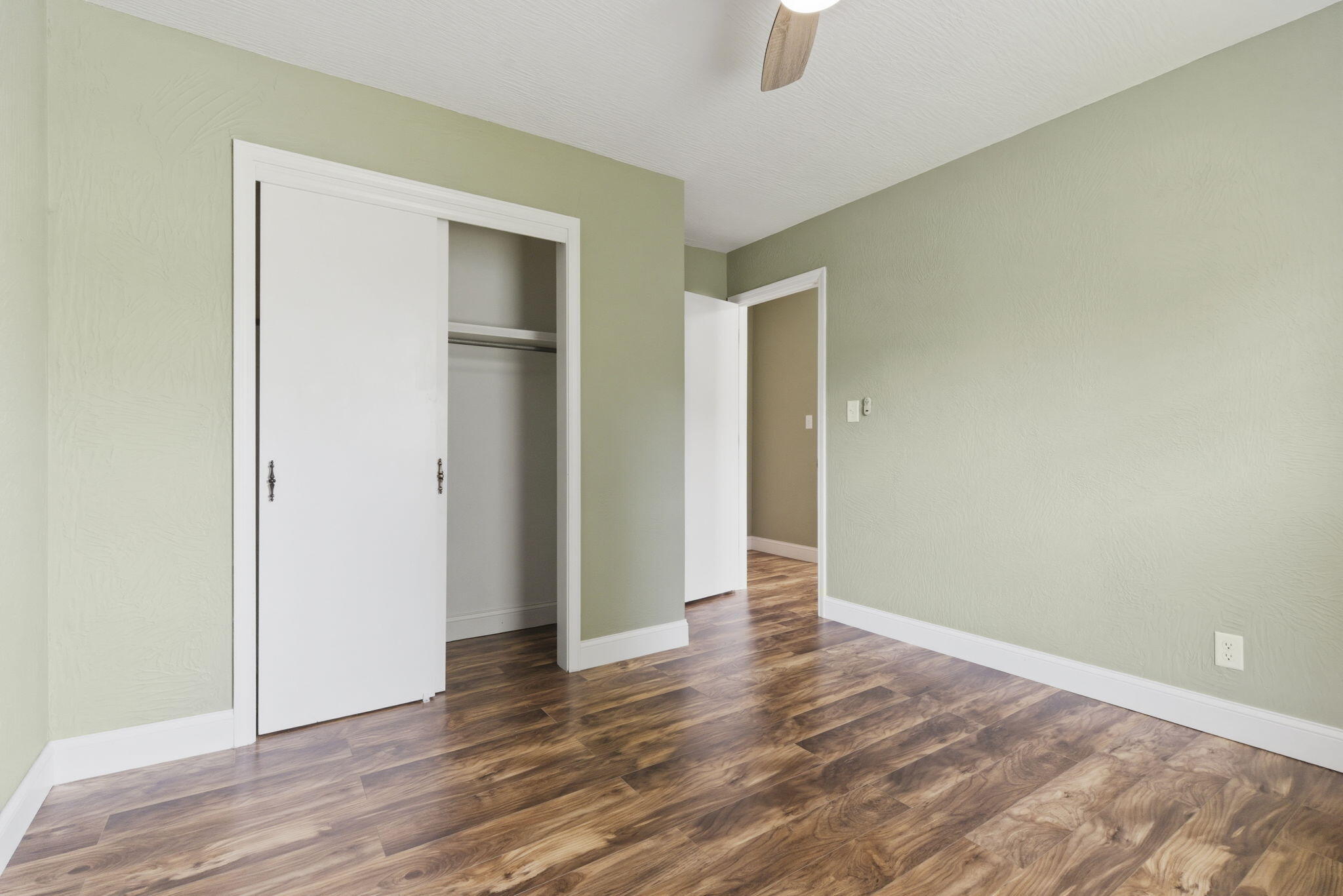 504 West Bell Street Property Photo 17