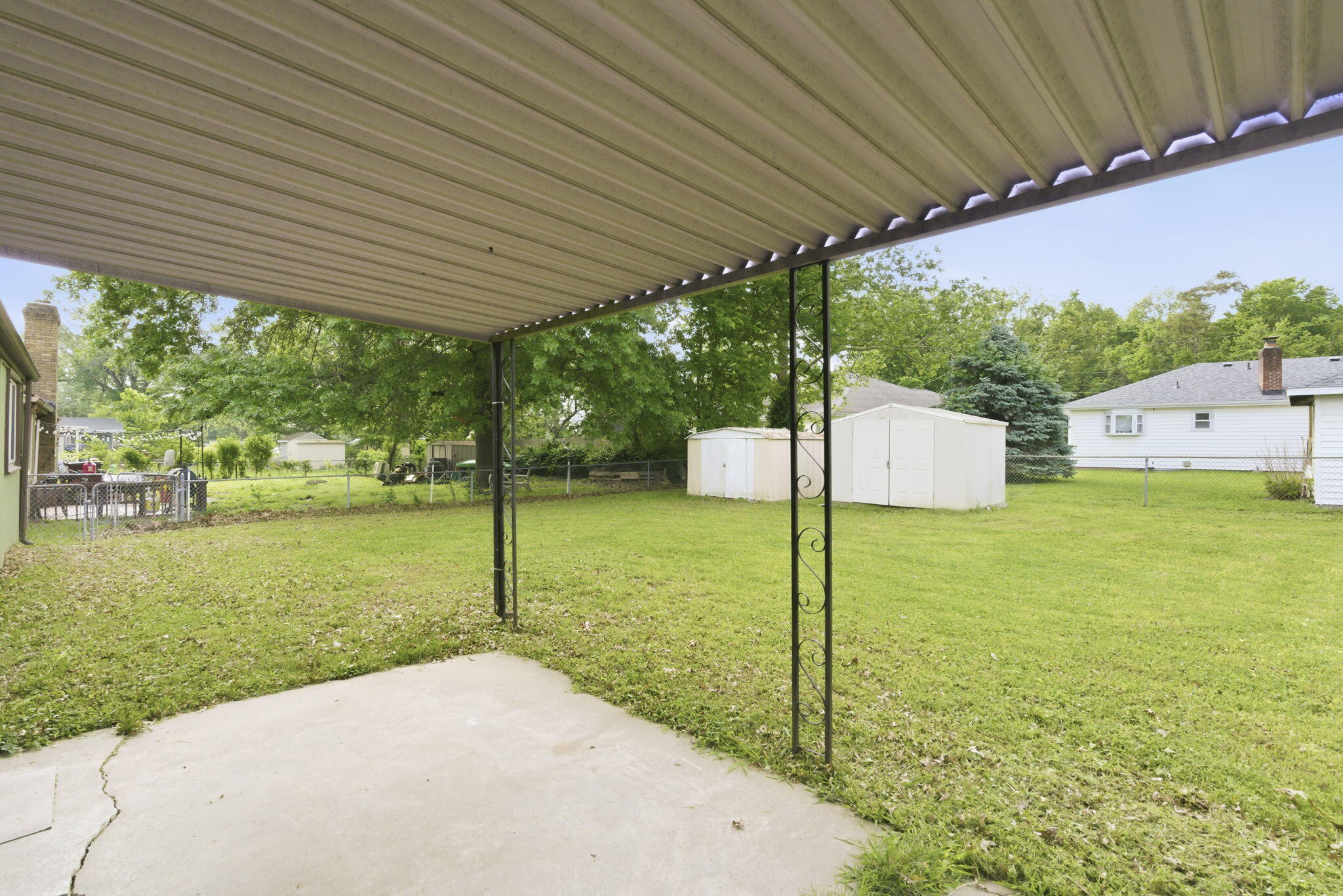 504 West Bell Street Property Photo 19