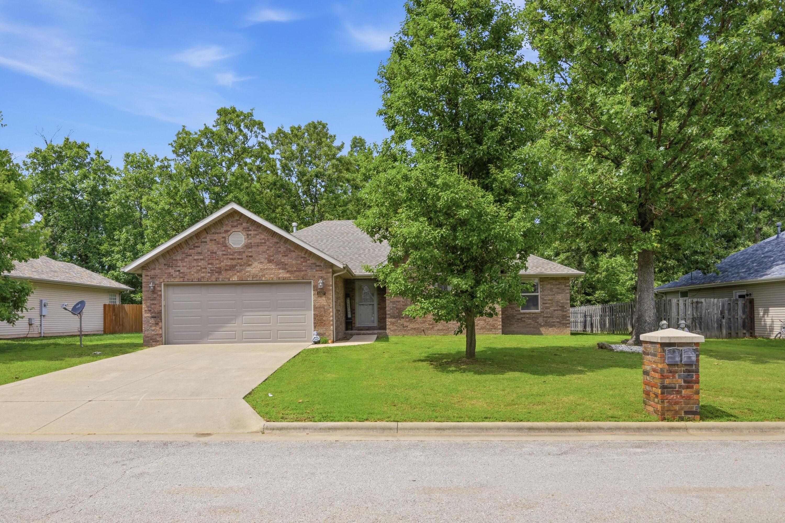 1027 Nickolas Street Property Photo 23