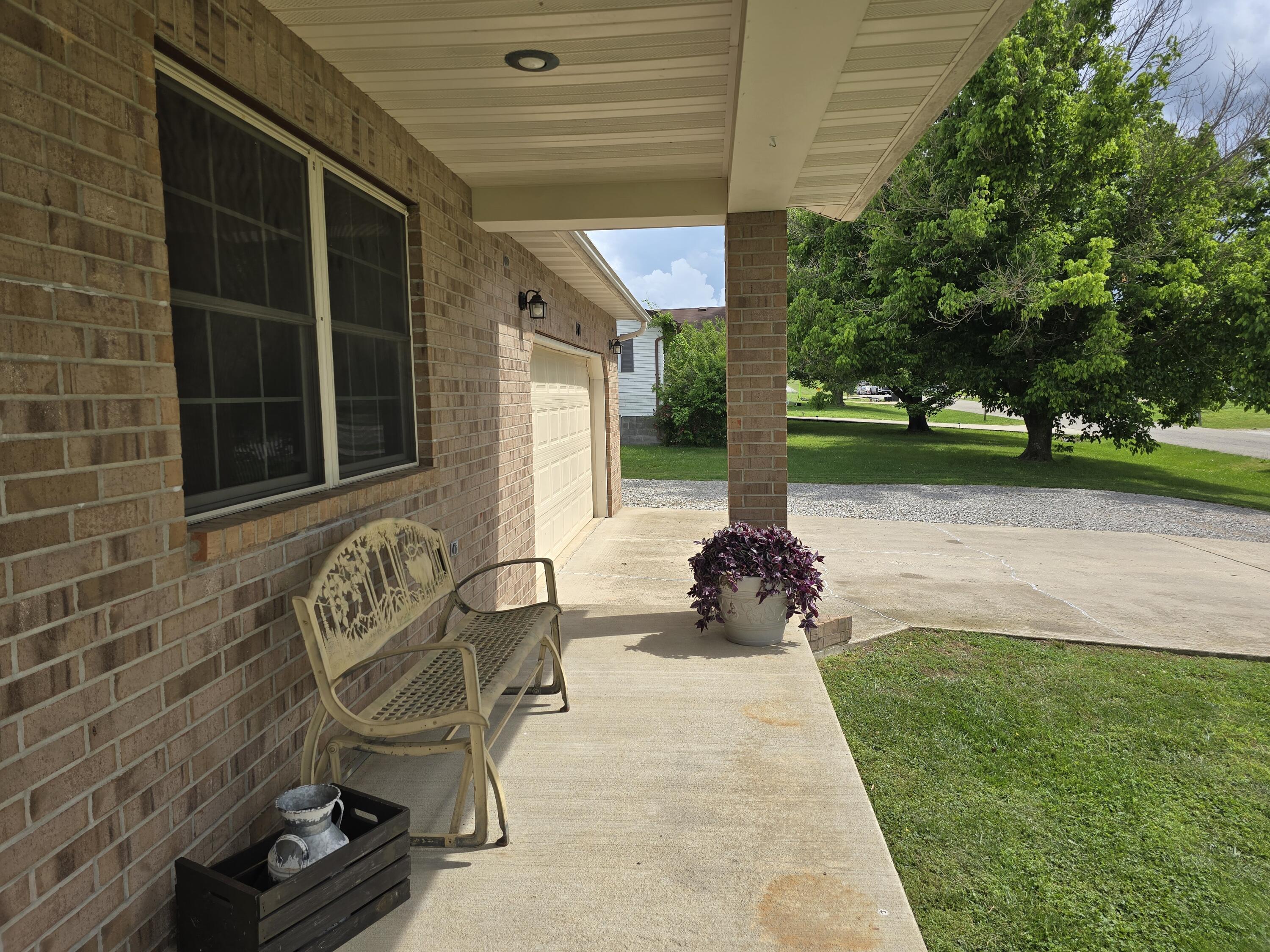 514 Guthery Street Property Photo 3