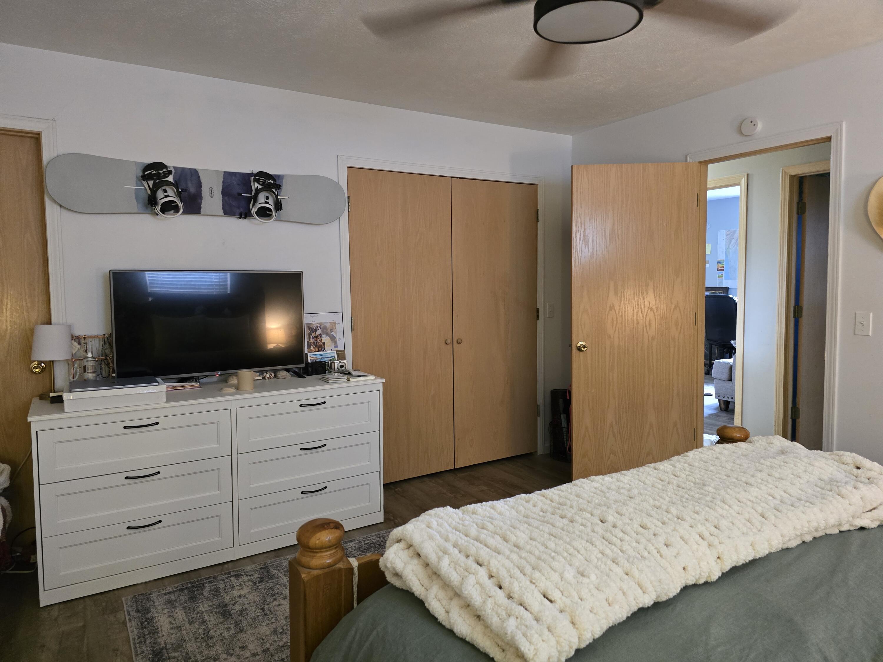 514 Guthery Street Property Photo 22