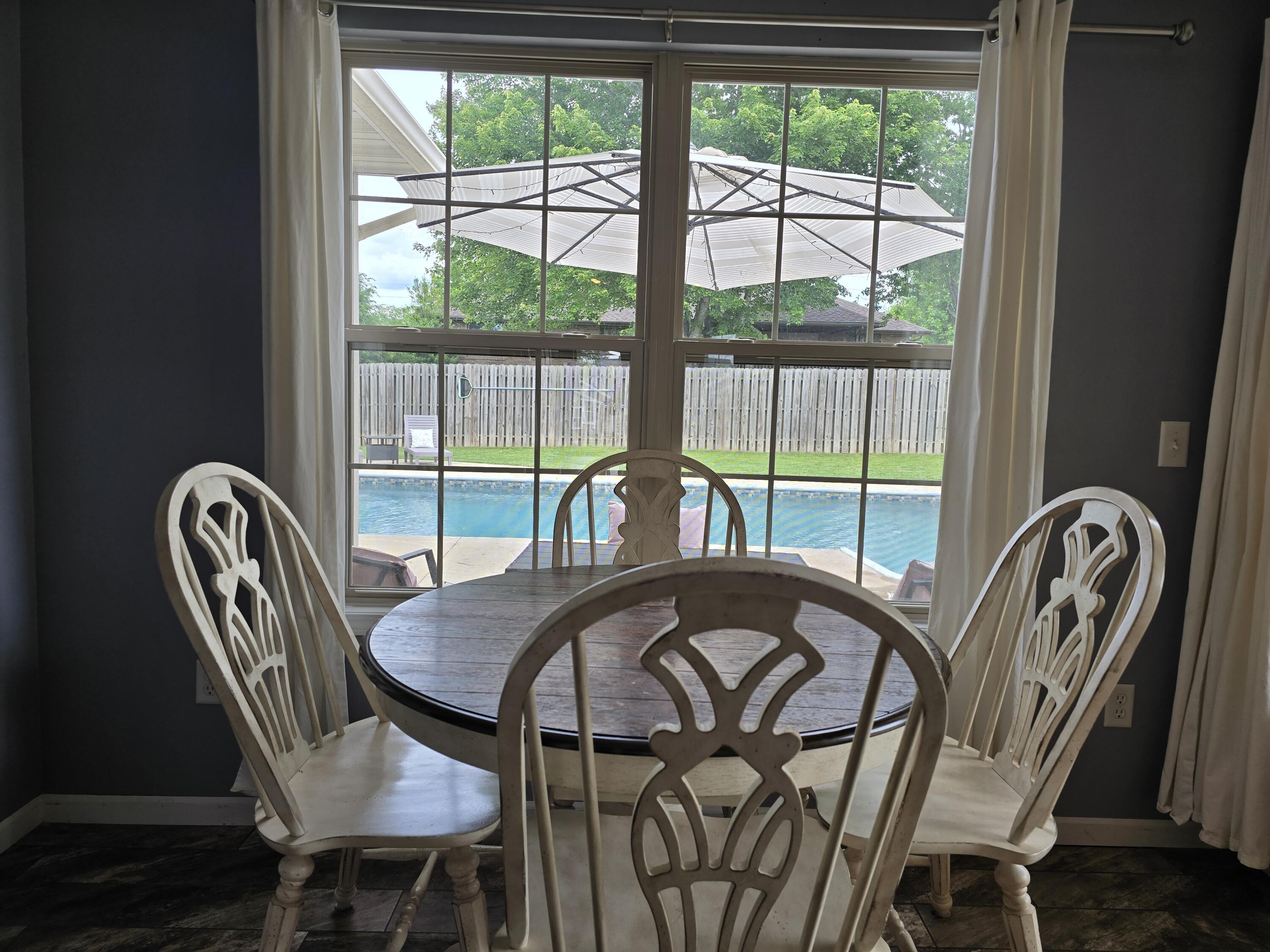 514 Guthery Street Property Photo 30