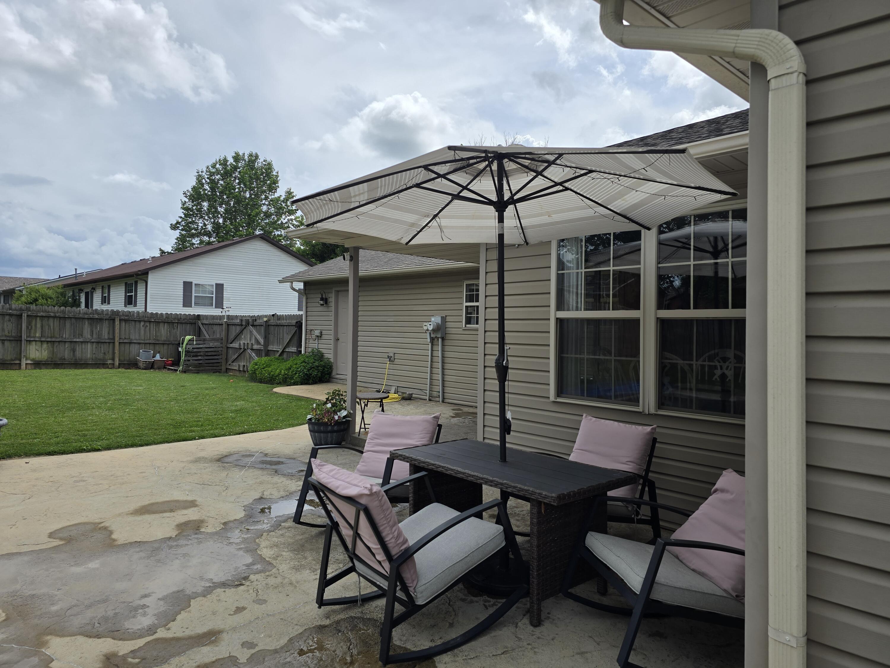514 Guthery Street Property Photo 43