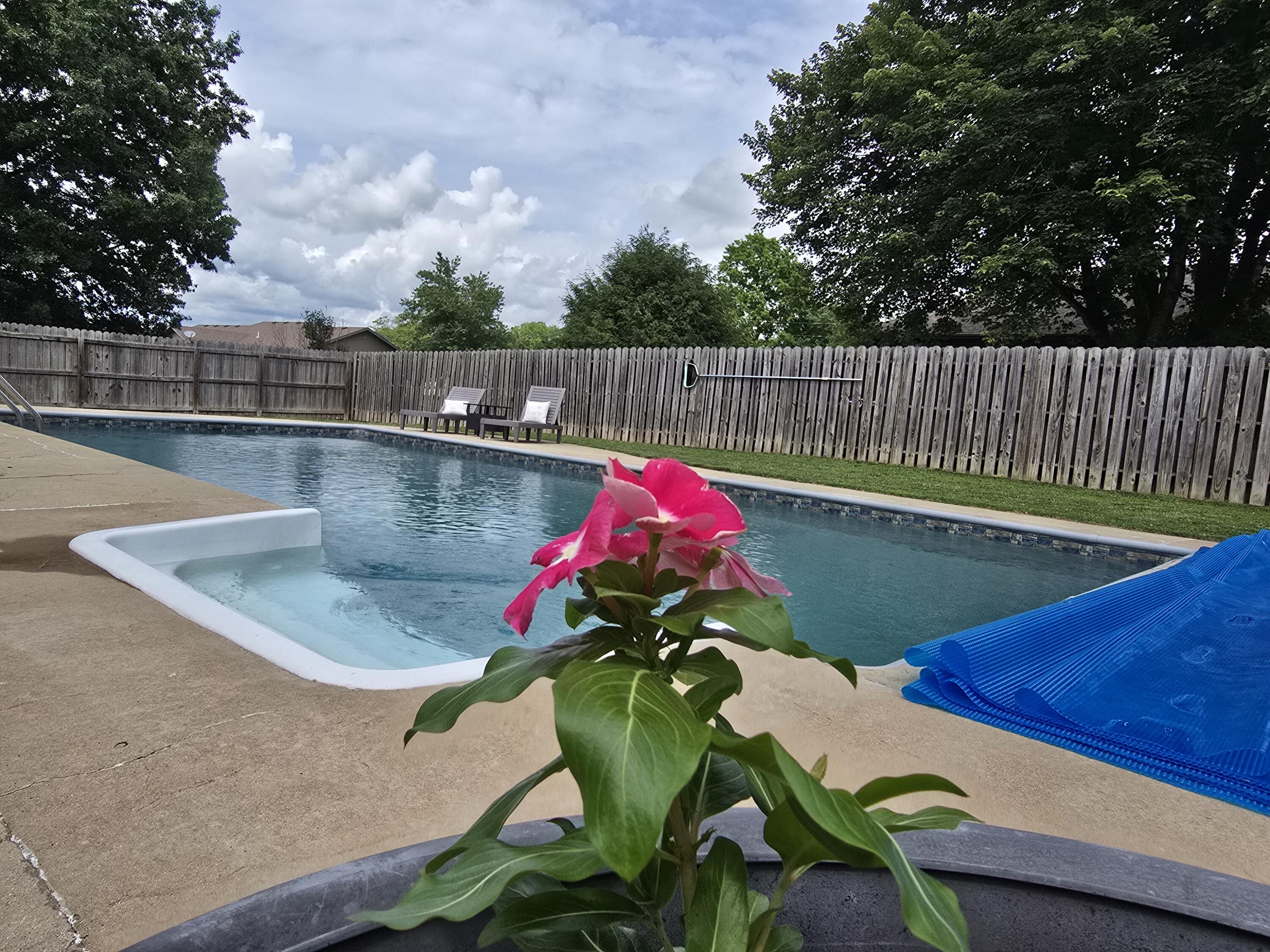 514 Guthery Street Property Photo 44