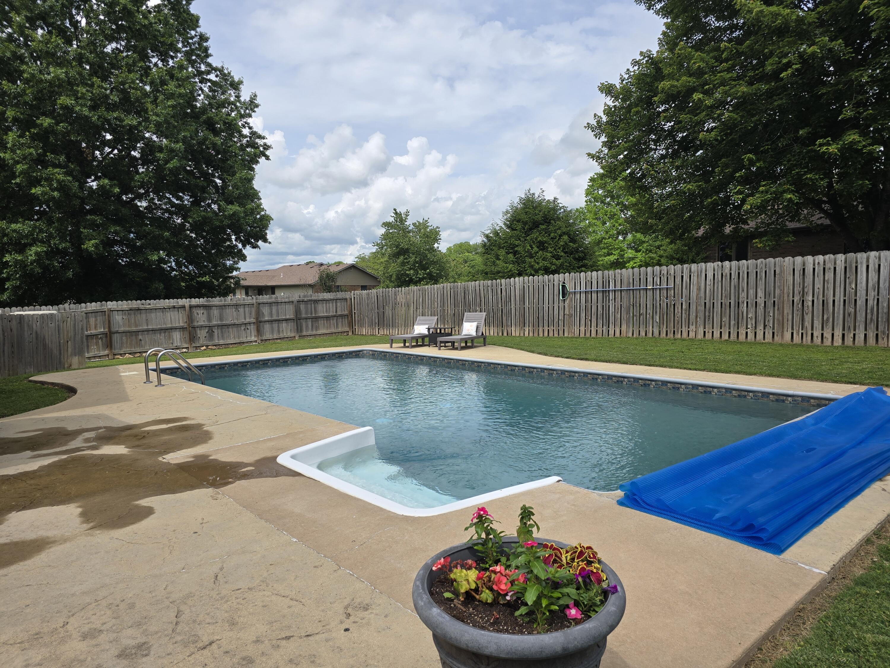 514 Guthery Street Property Photo 45