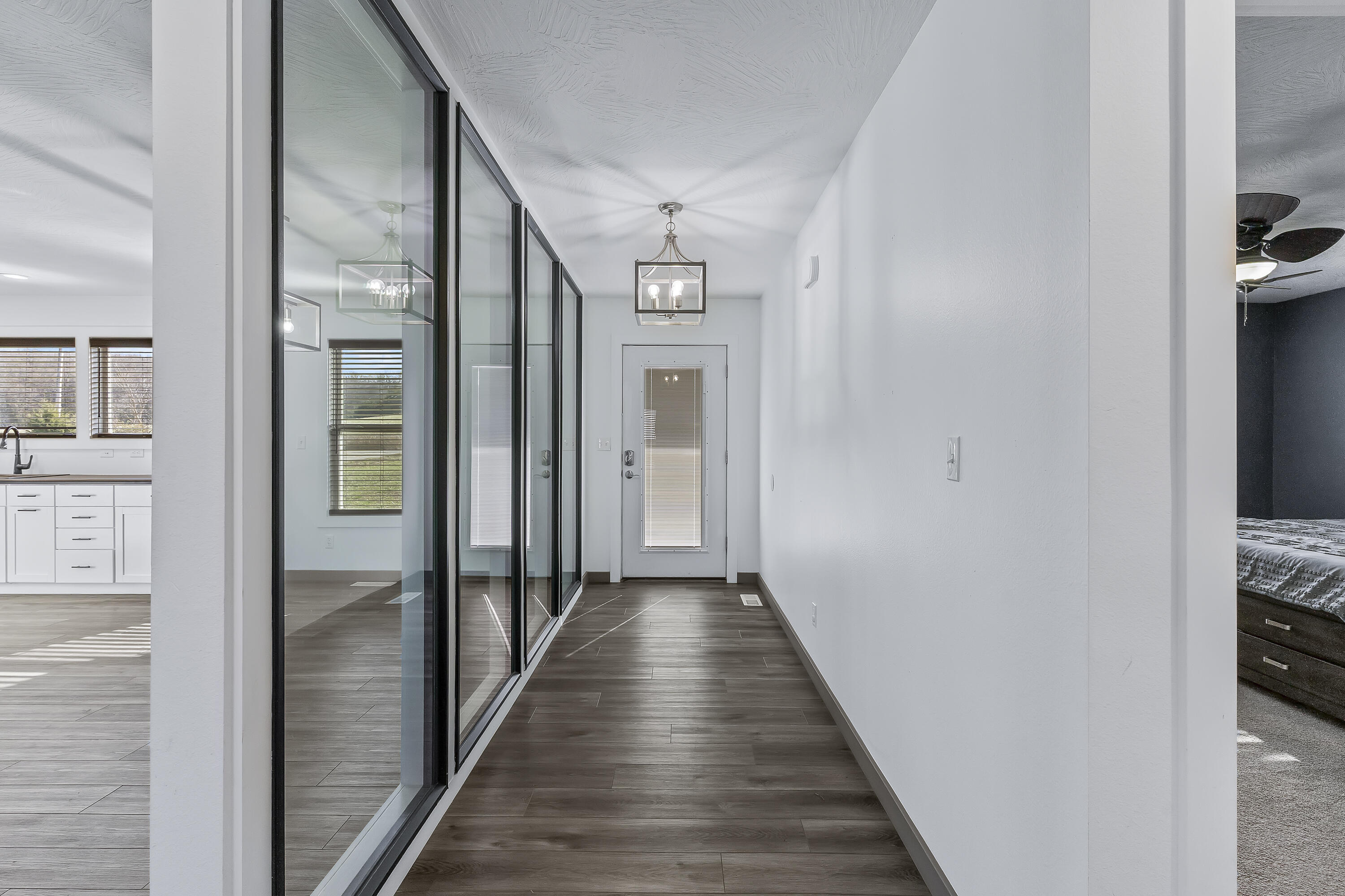 1000 West Miller Street Property Photo 12