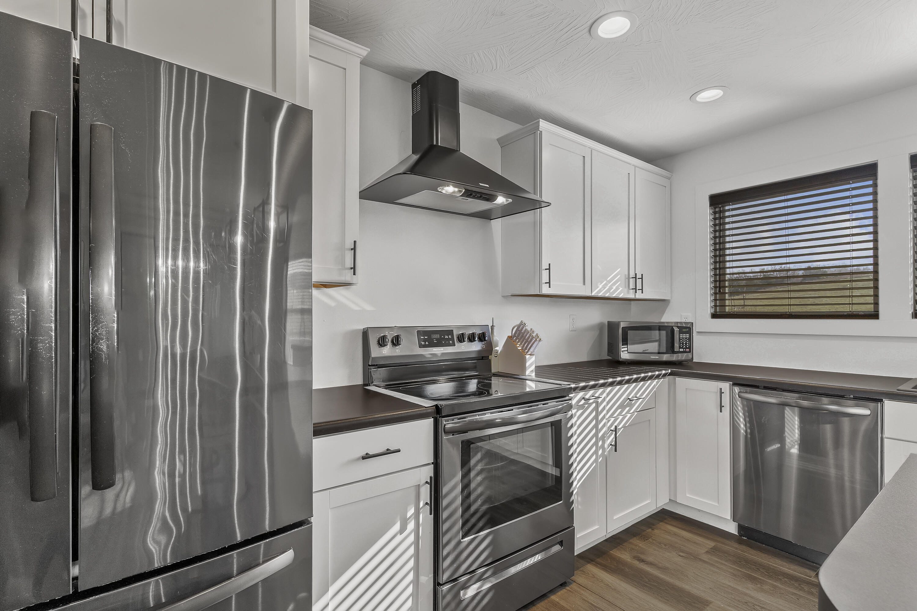 1000 West Miller Street Property Photo 25