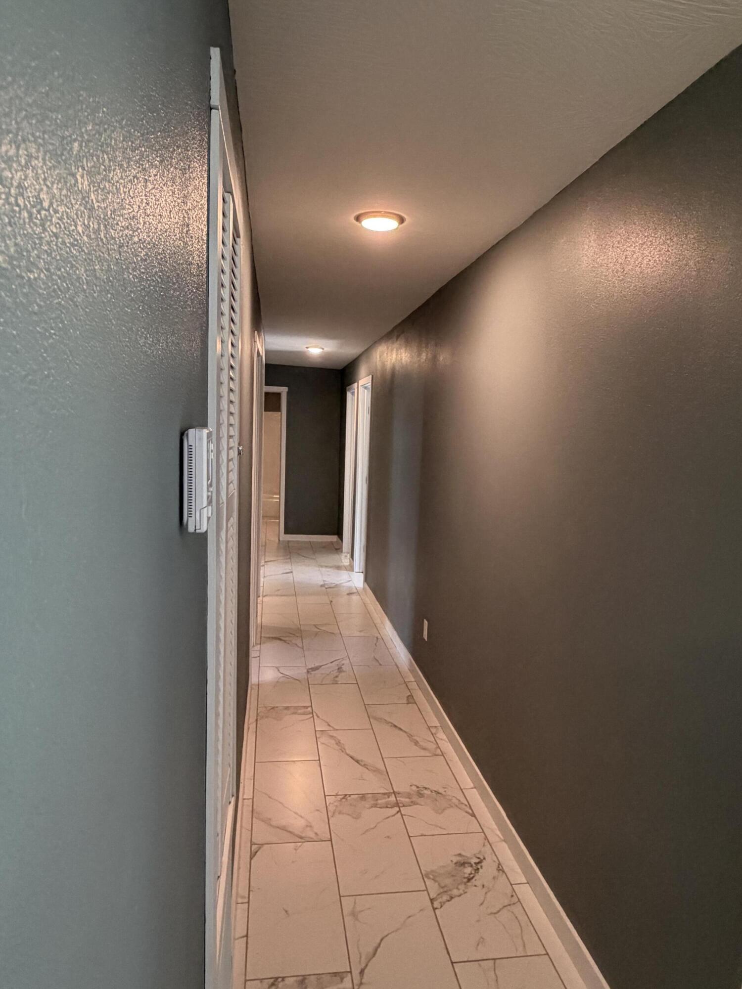 305 East Rock Street Property Photo 15