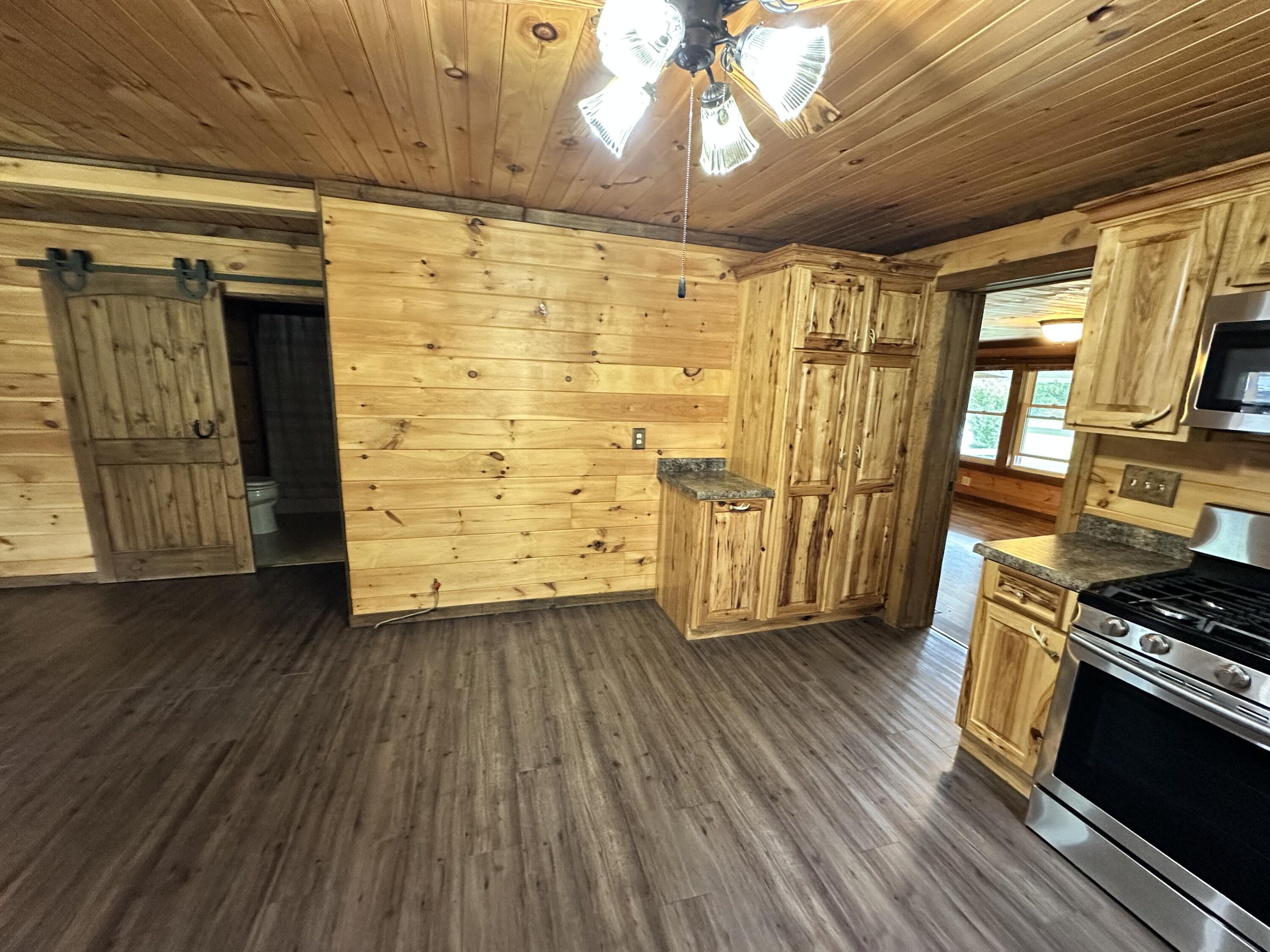 17432 Mo 19 Property Photo 13