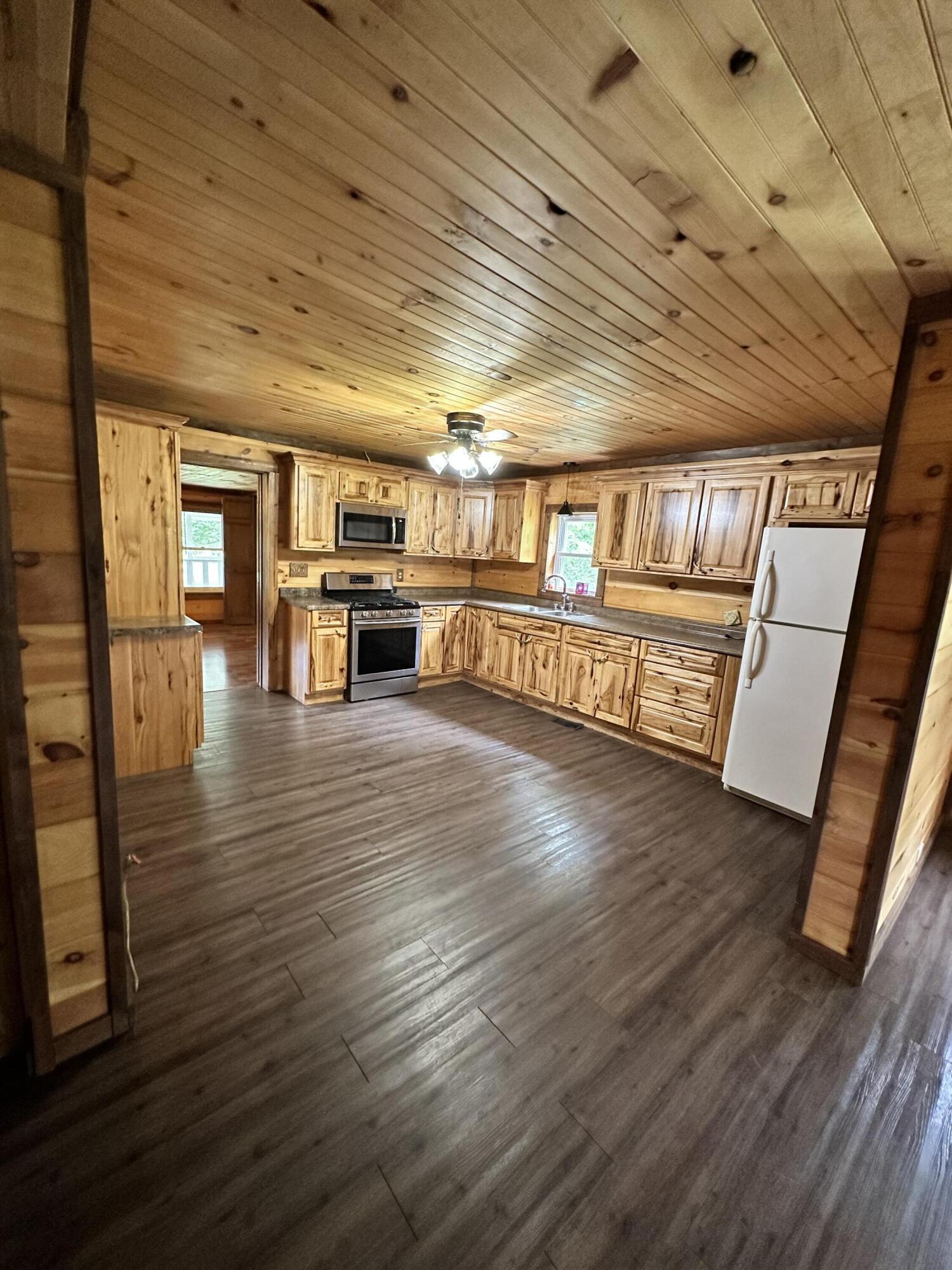 17432 Mo 19 Property Photo 14