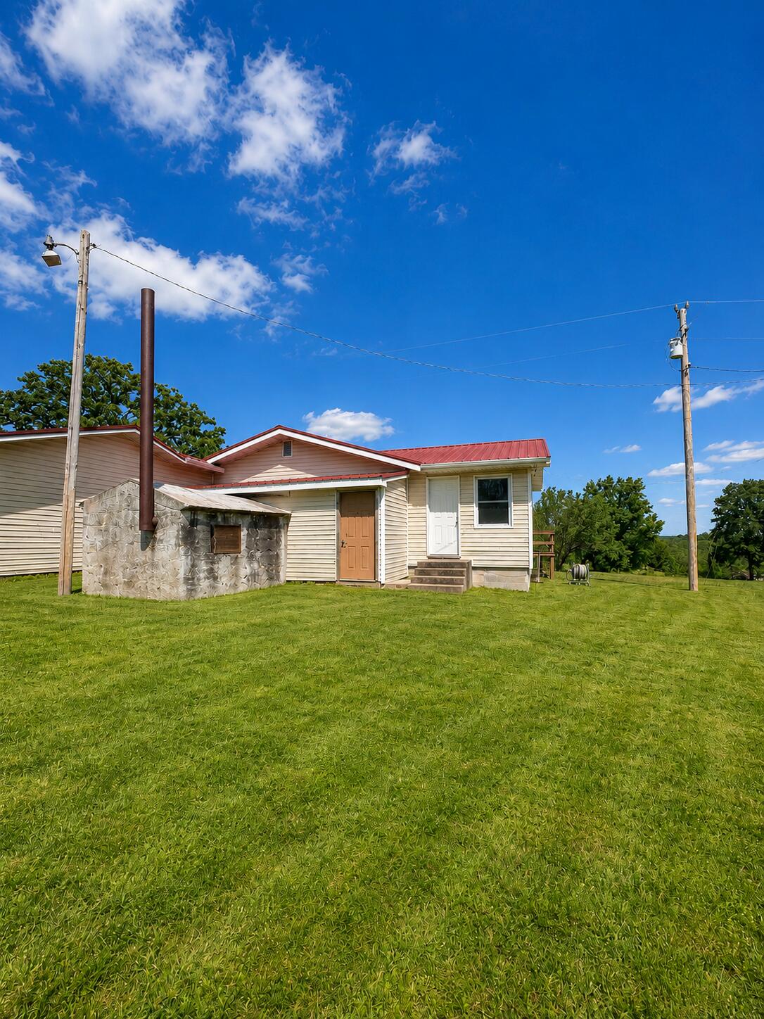 20738 State Highway 76 Property Photo 12