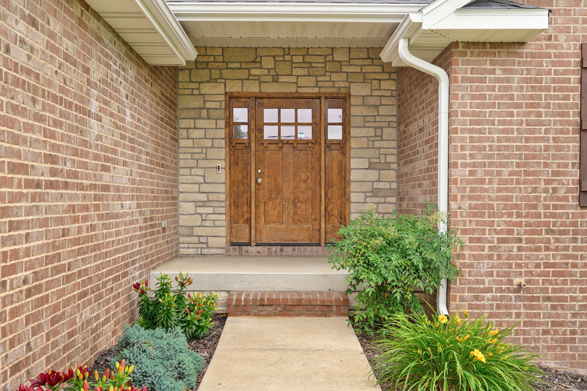 4787 Marseille Street Property Photo 4