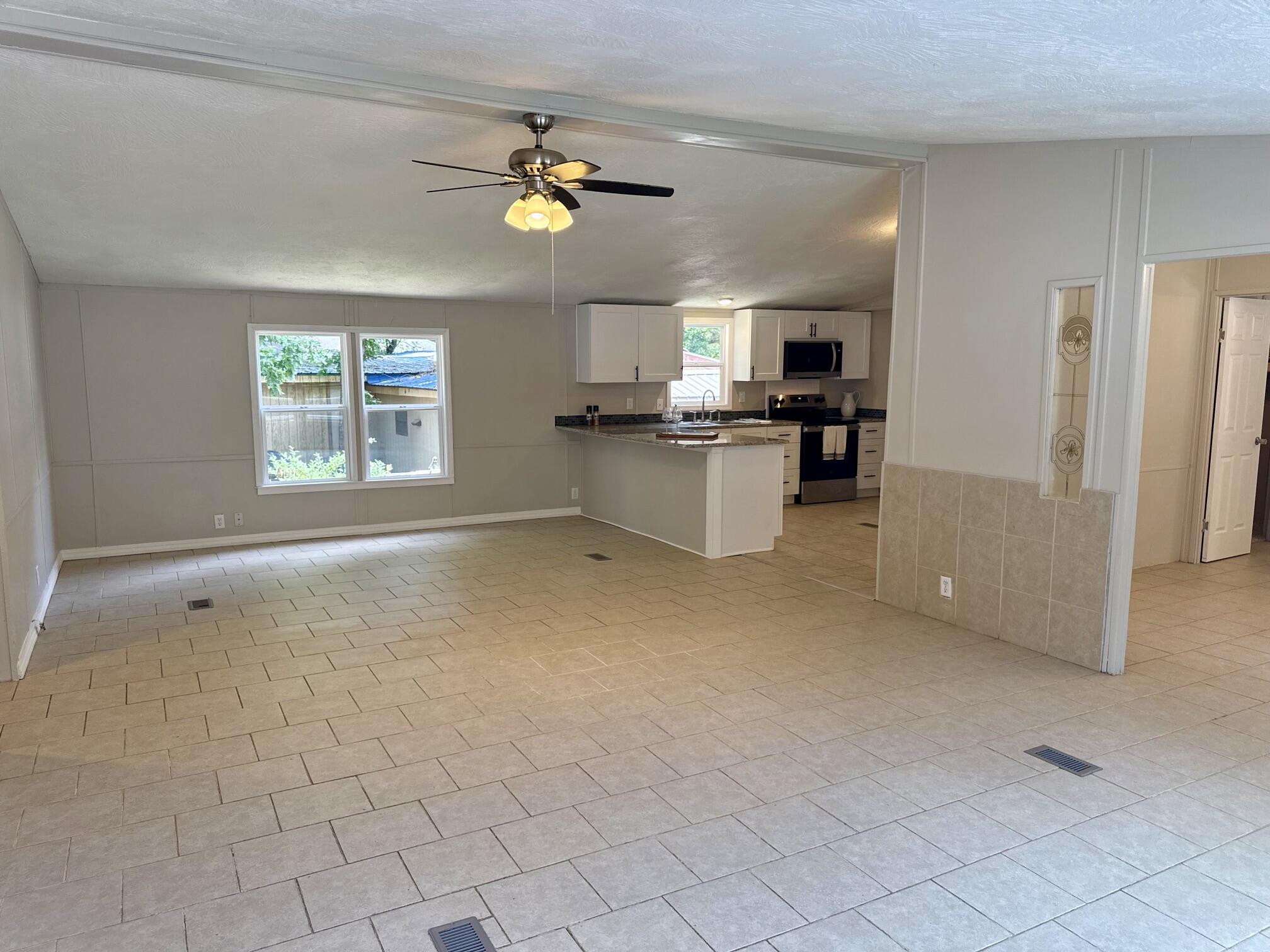 178 Pine Road Property Photo 4
