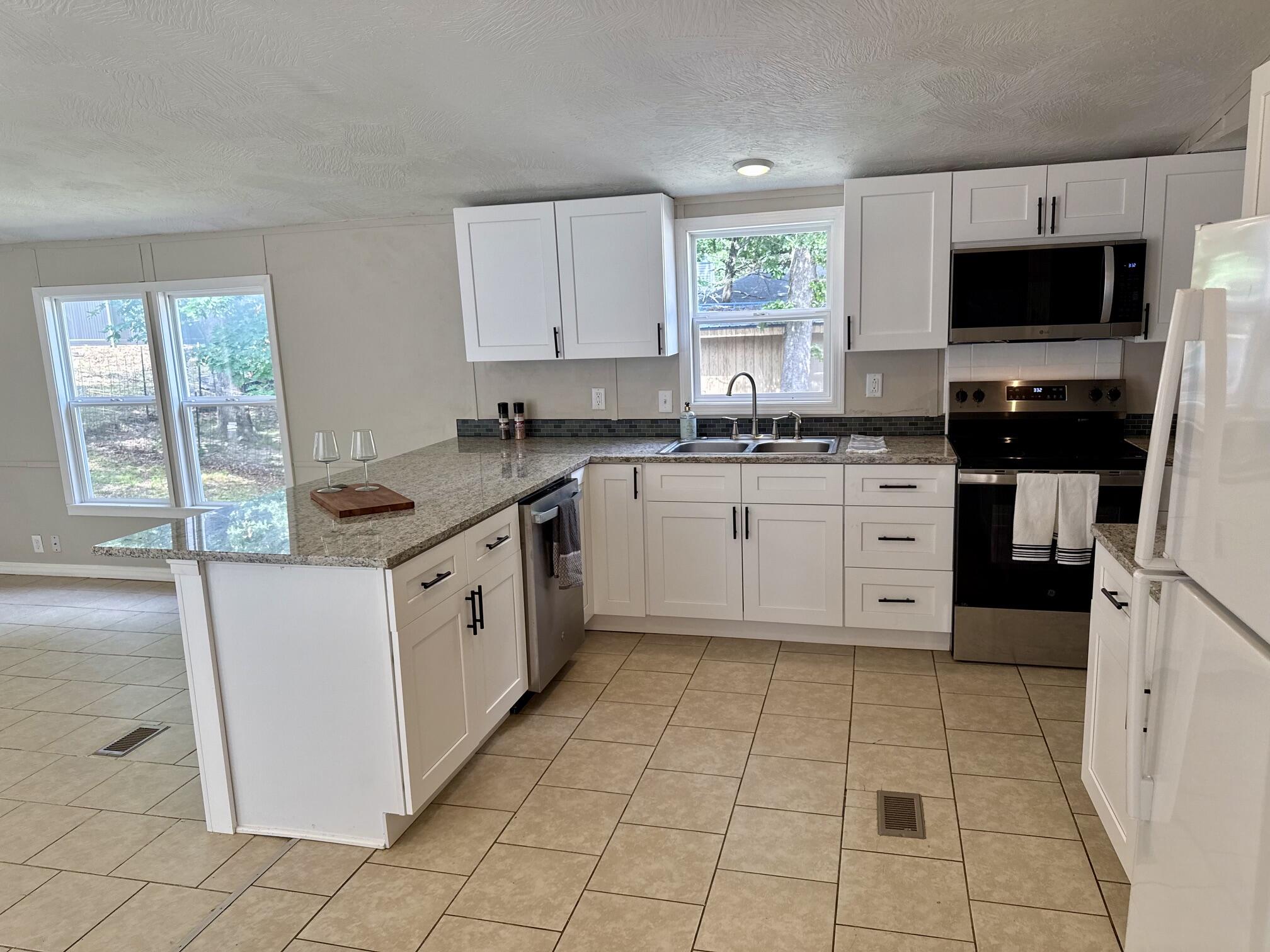 178 Pine Road Property Photo 7